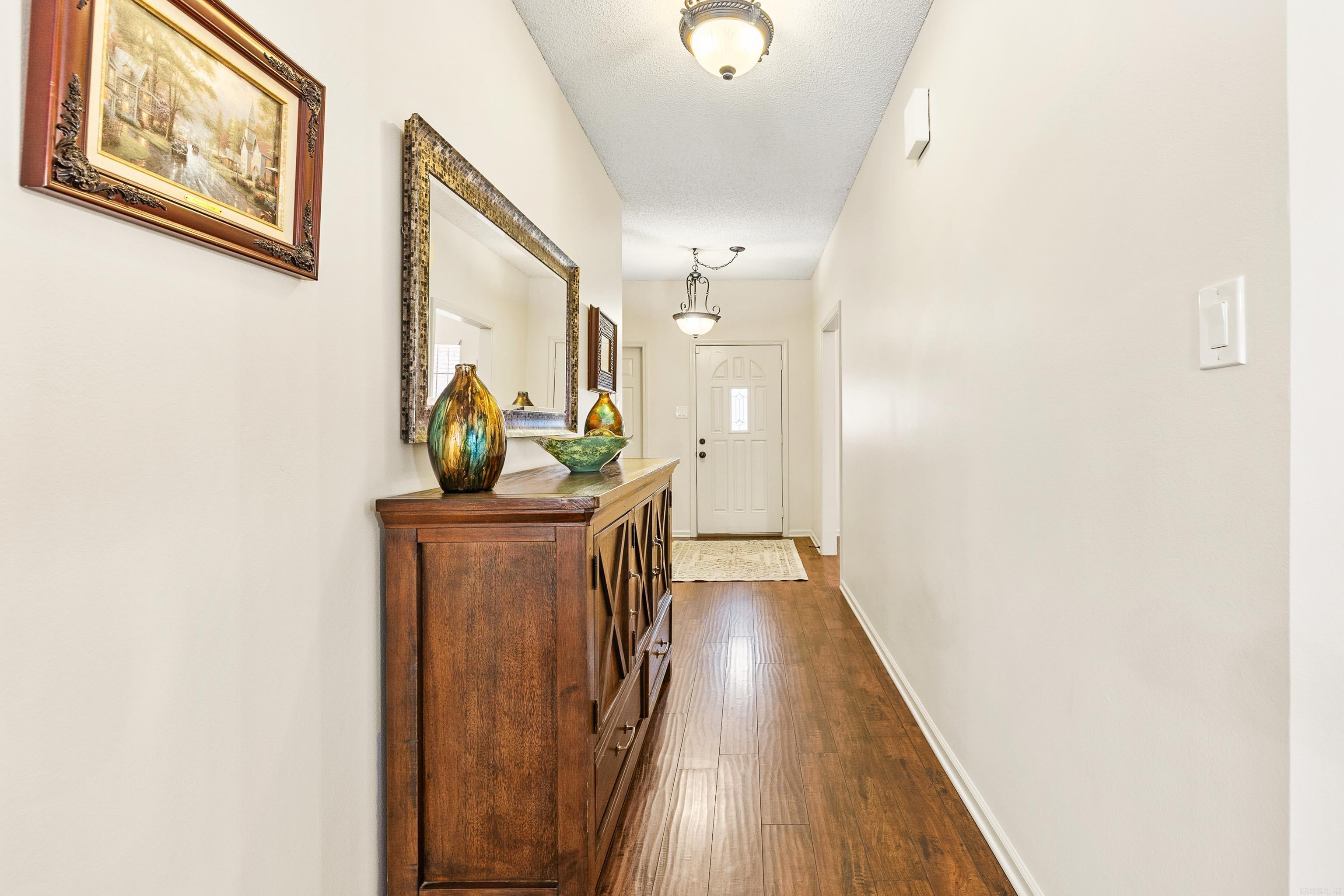 2806  Sundance  Benton, AR