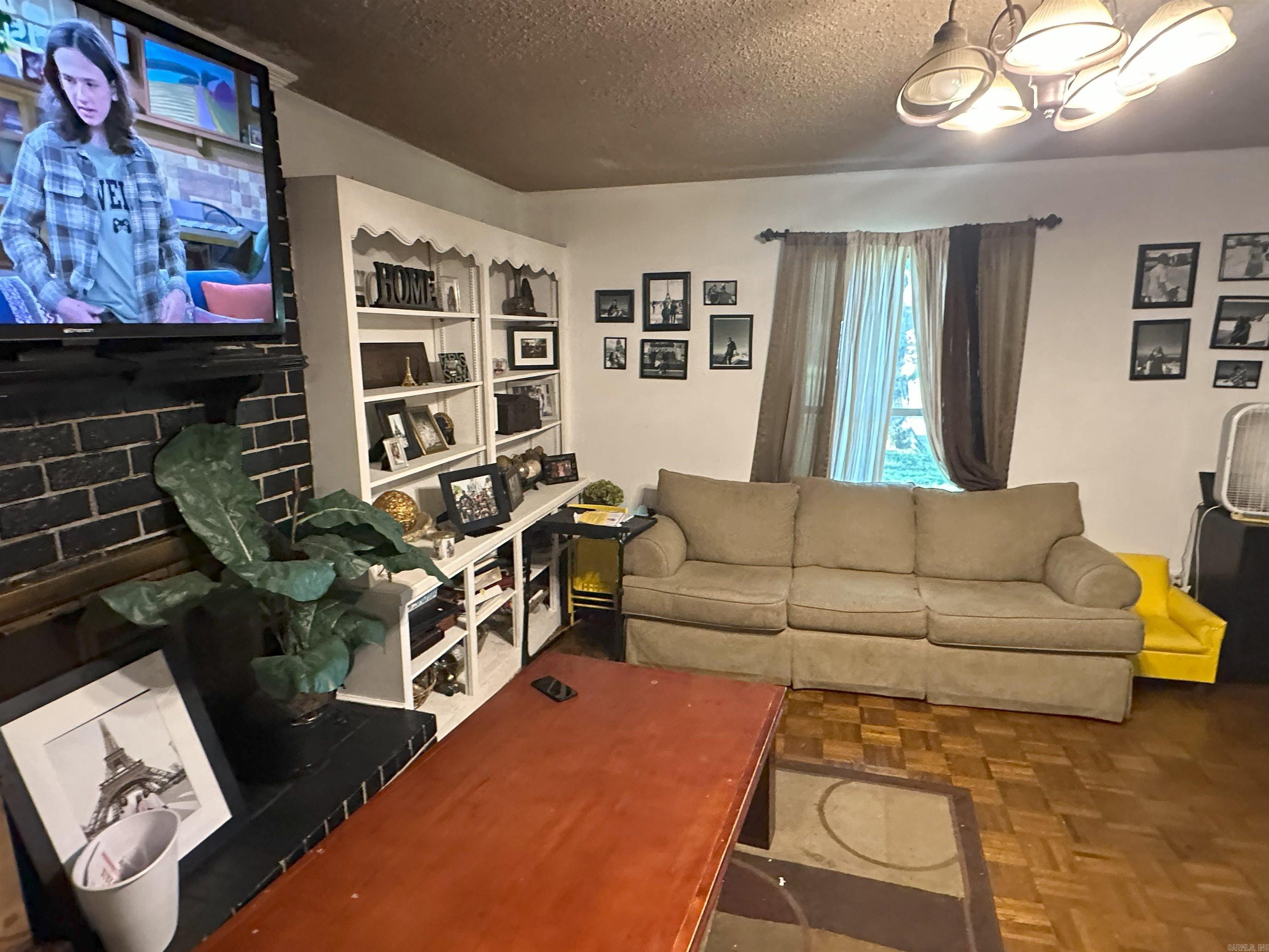 6625  Chateau  Little Rock, AR