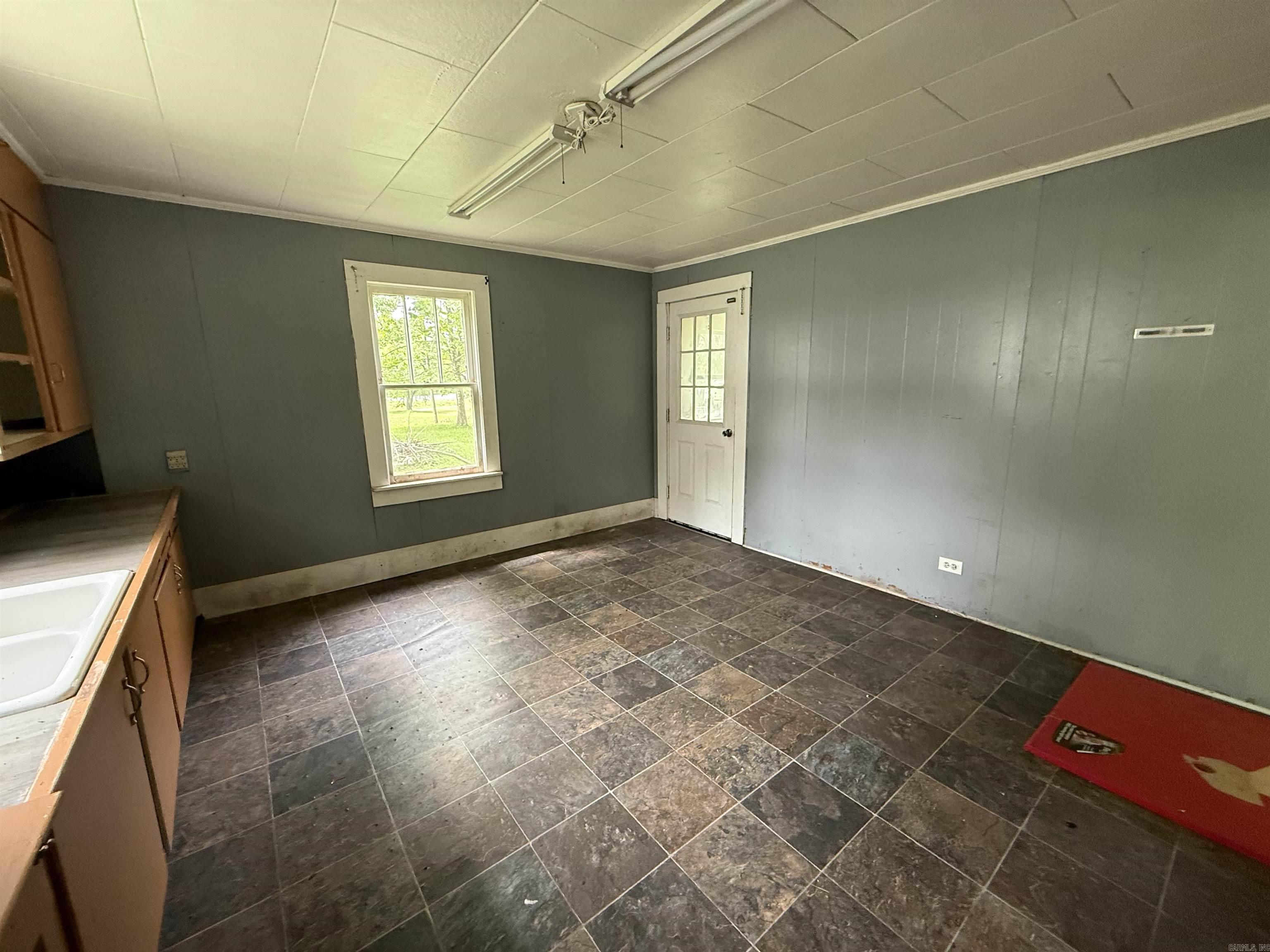 414 E 1st  Rector, AR