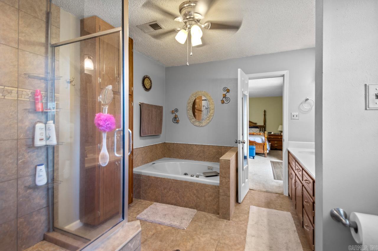 6221  Bray  Benton, AR