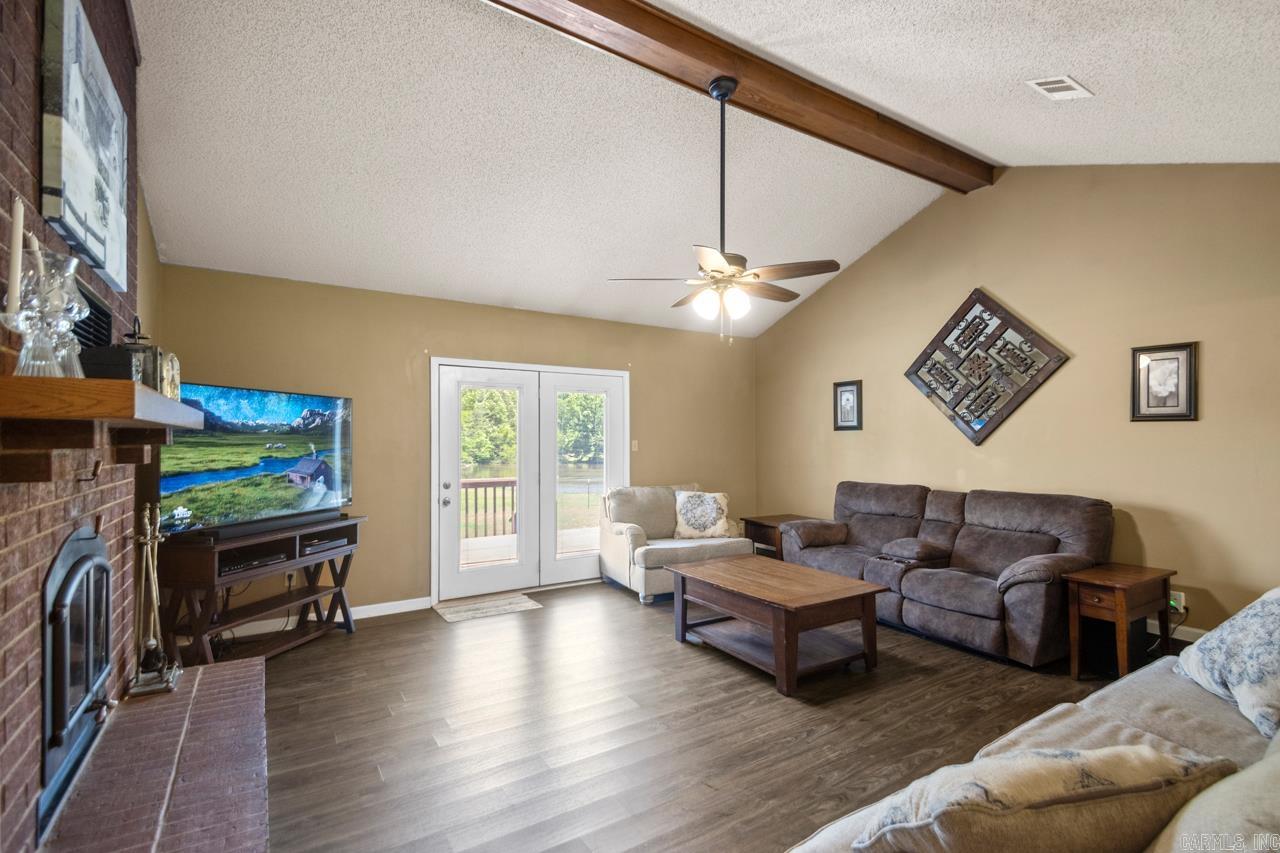 6221  Bray  Benton, AR