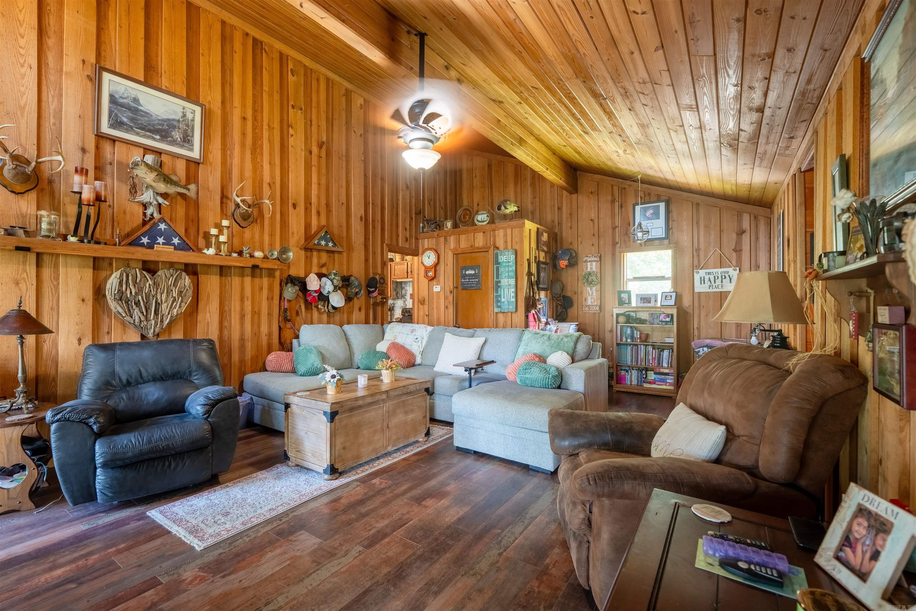 87 Panther Valley Dr Drasco, AR 72530
