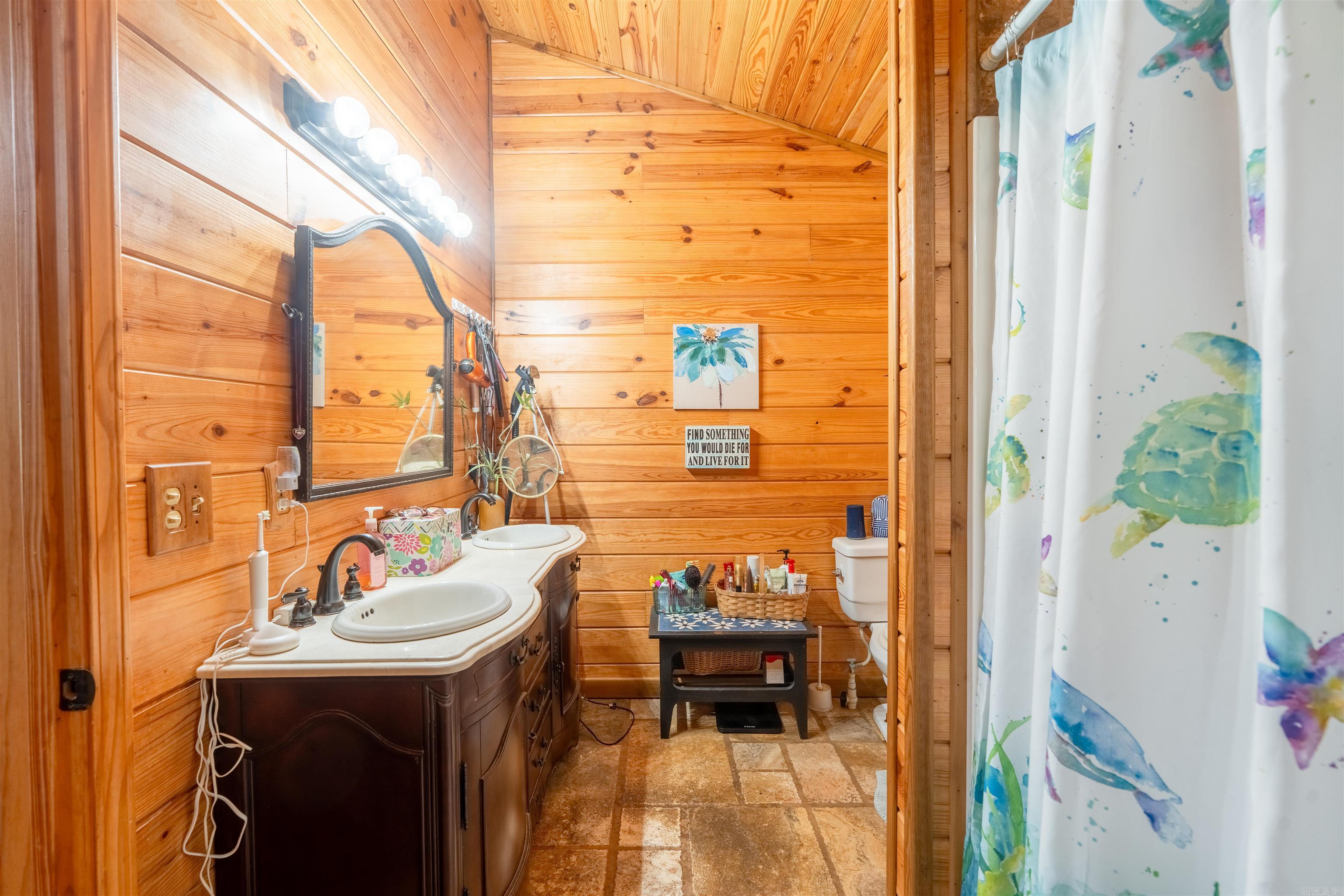 87 Panther Valley Dr Drasco, AR 72530