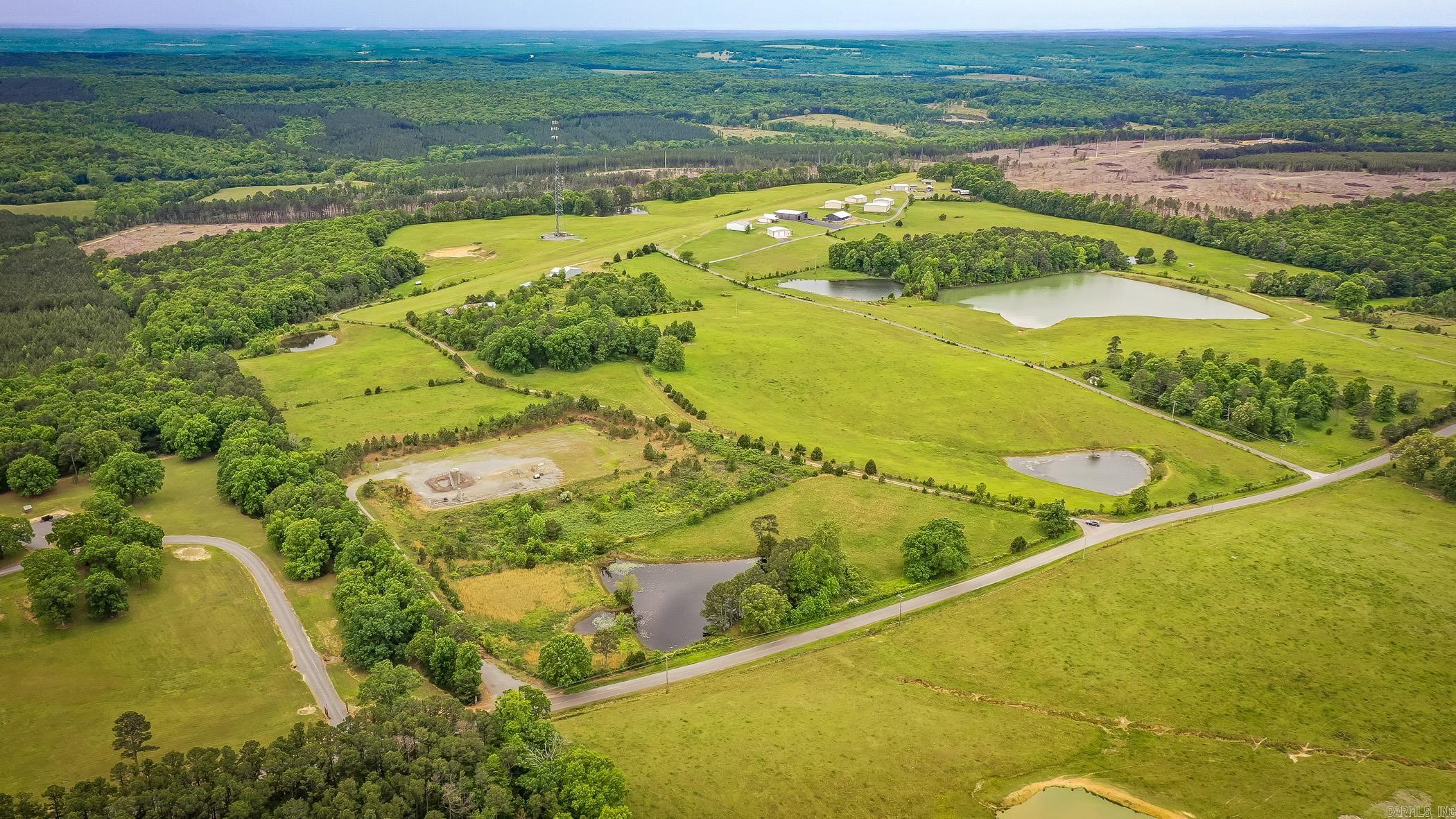 810  Diamond Bluff  Quitman, AR
