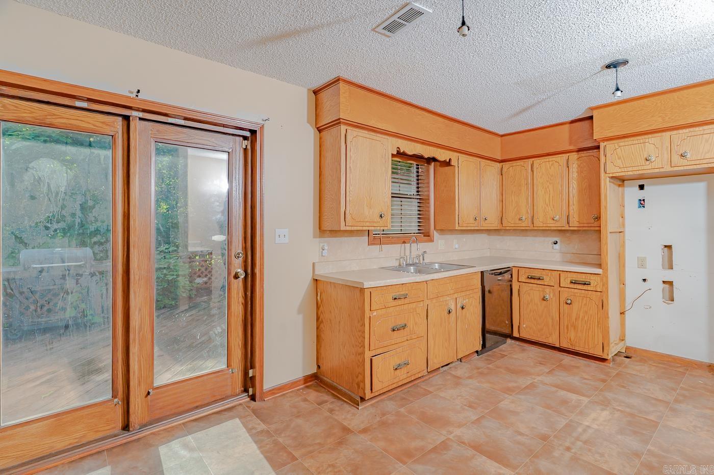812  Glendale  Jonesboro, AR