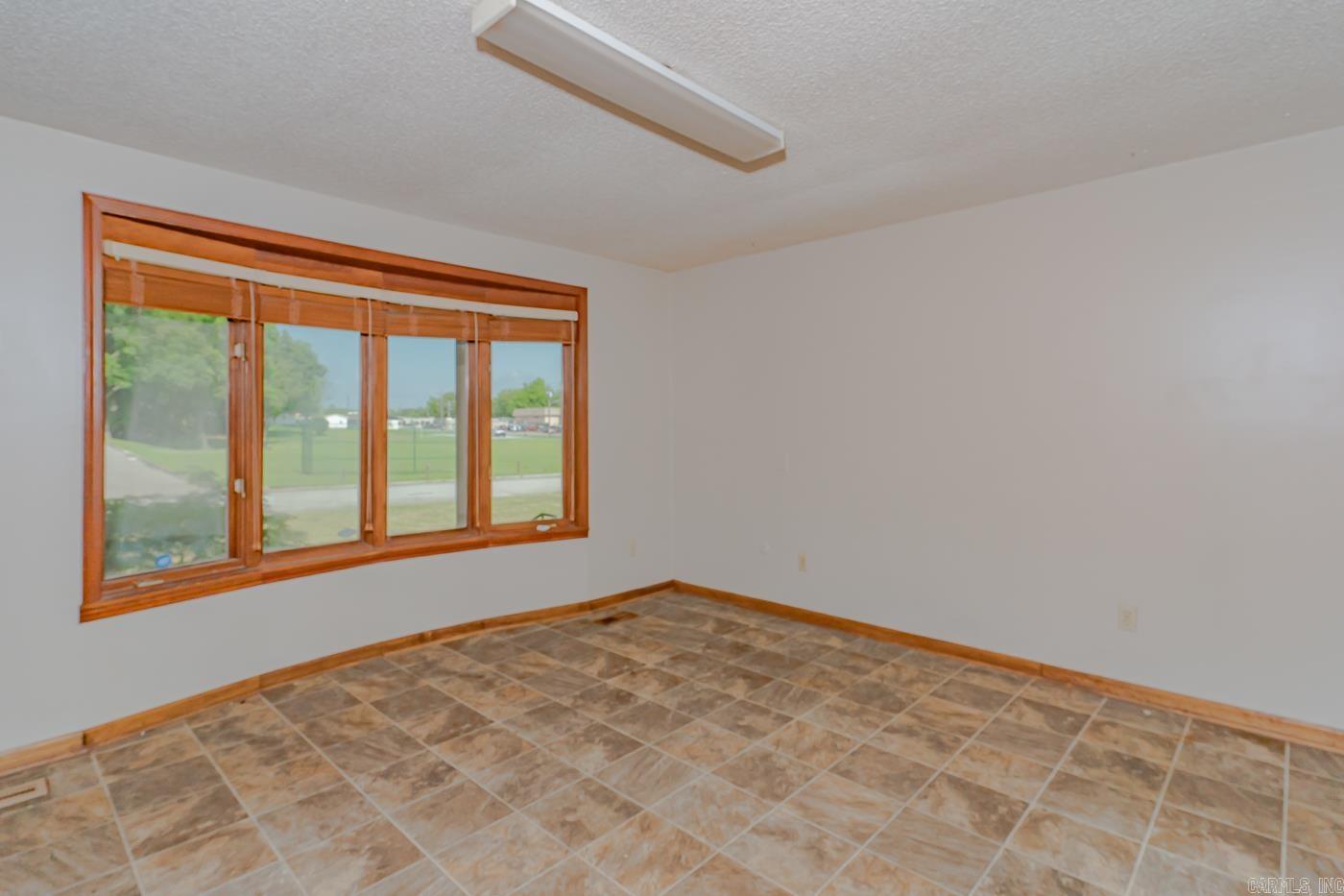 812  Glendale  Jonesboro, AR