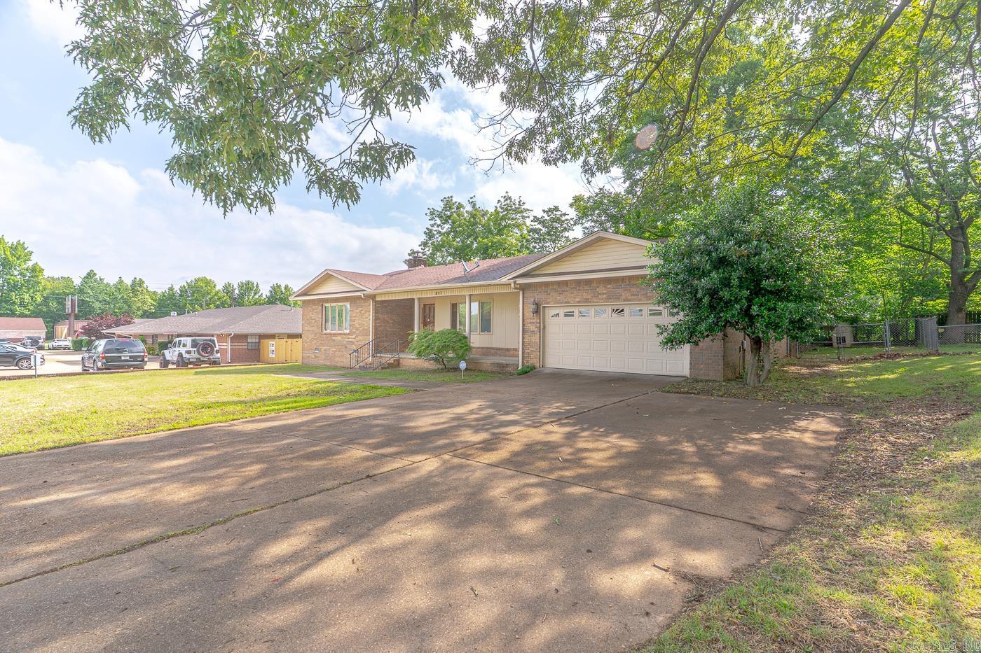 812  Glendale  Jonesboro, AR