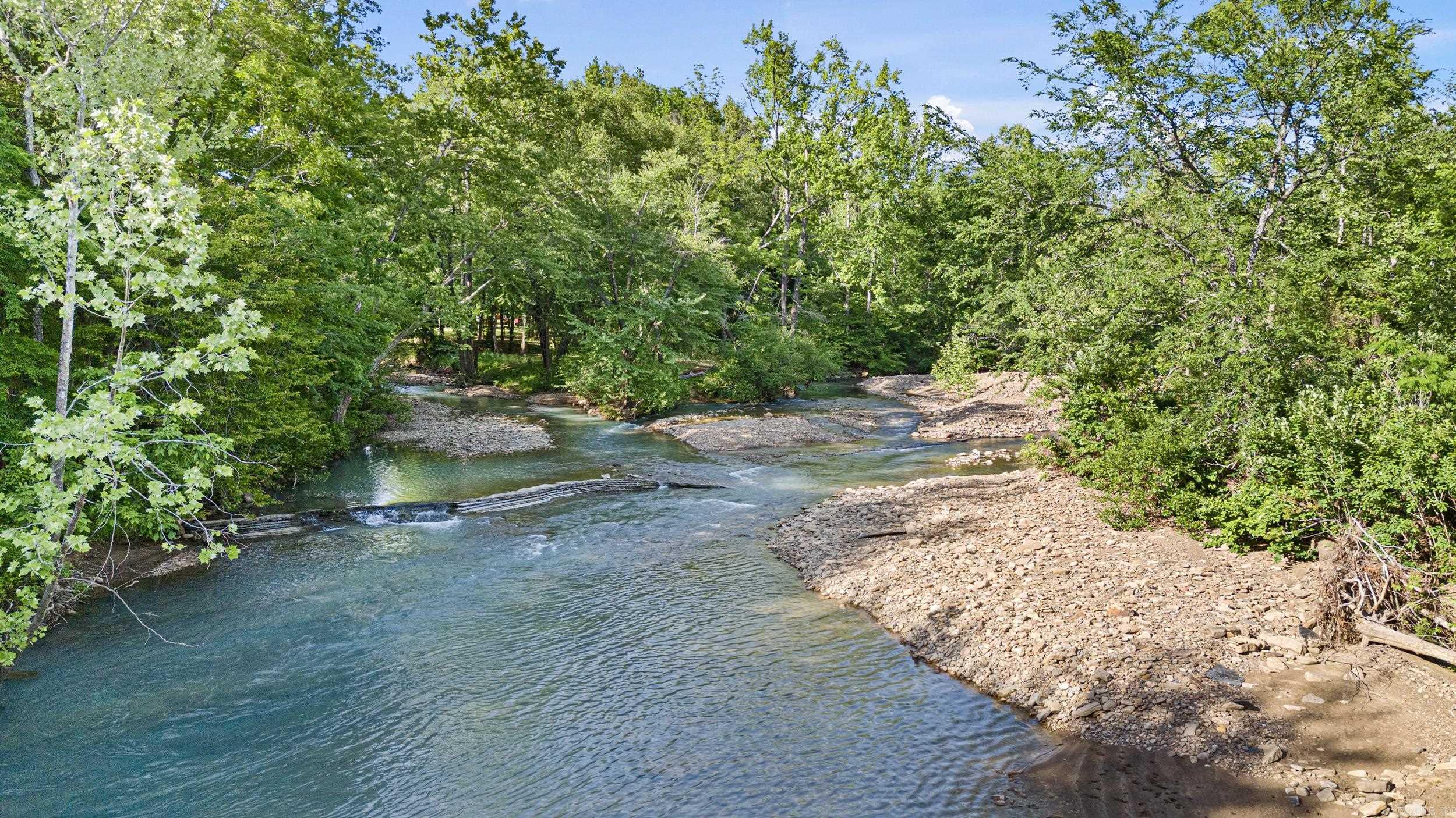 5176  CR 5099  Pettigrew, AR