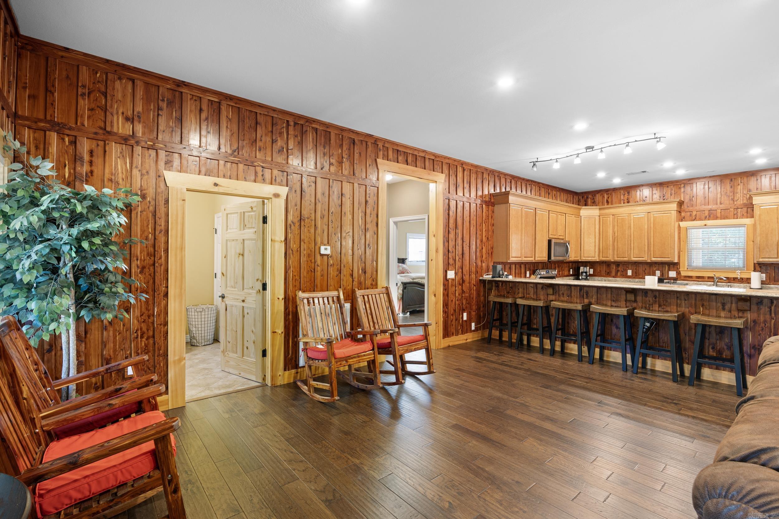5176  CR 5099  Pettigrew, AR