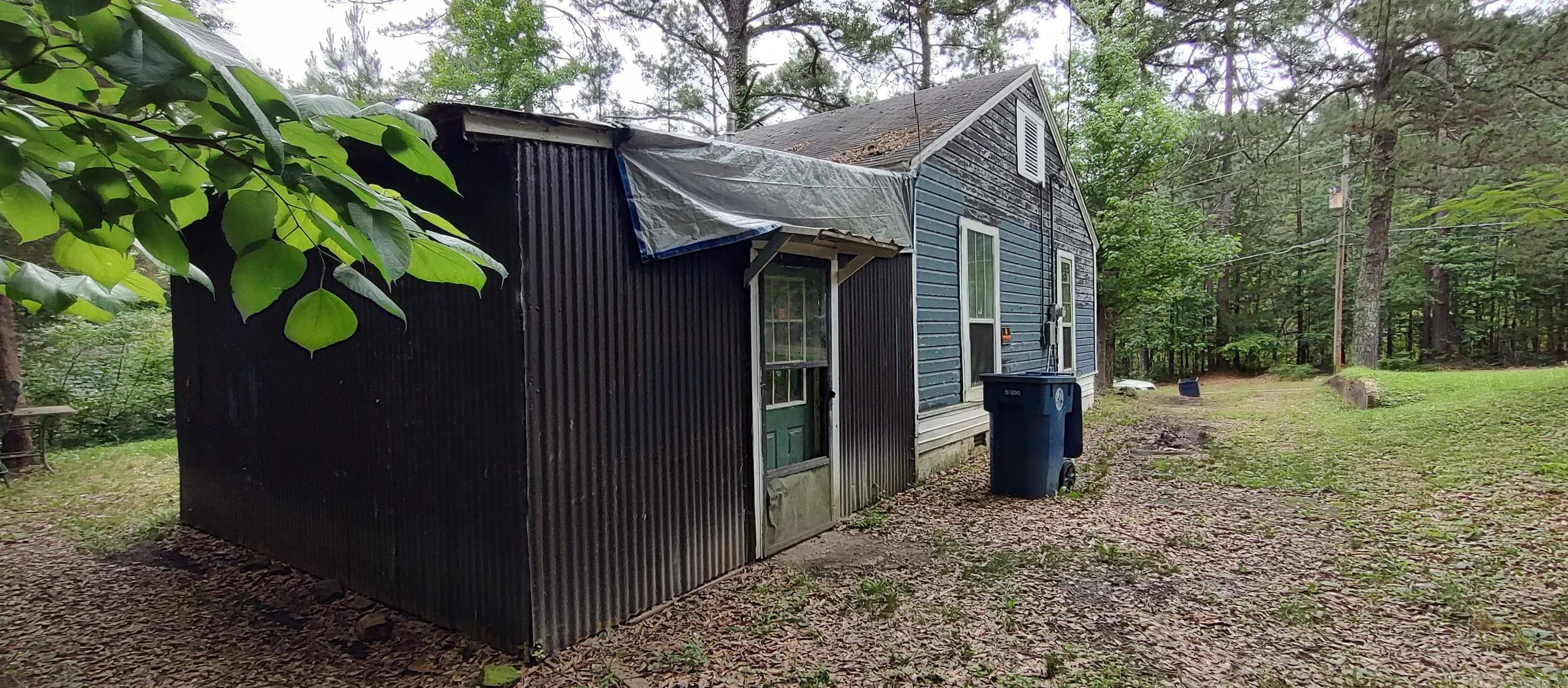 1069  Elm St.  Camden, AR