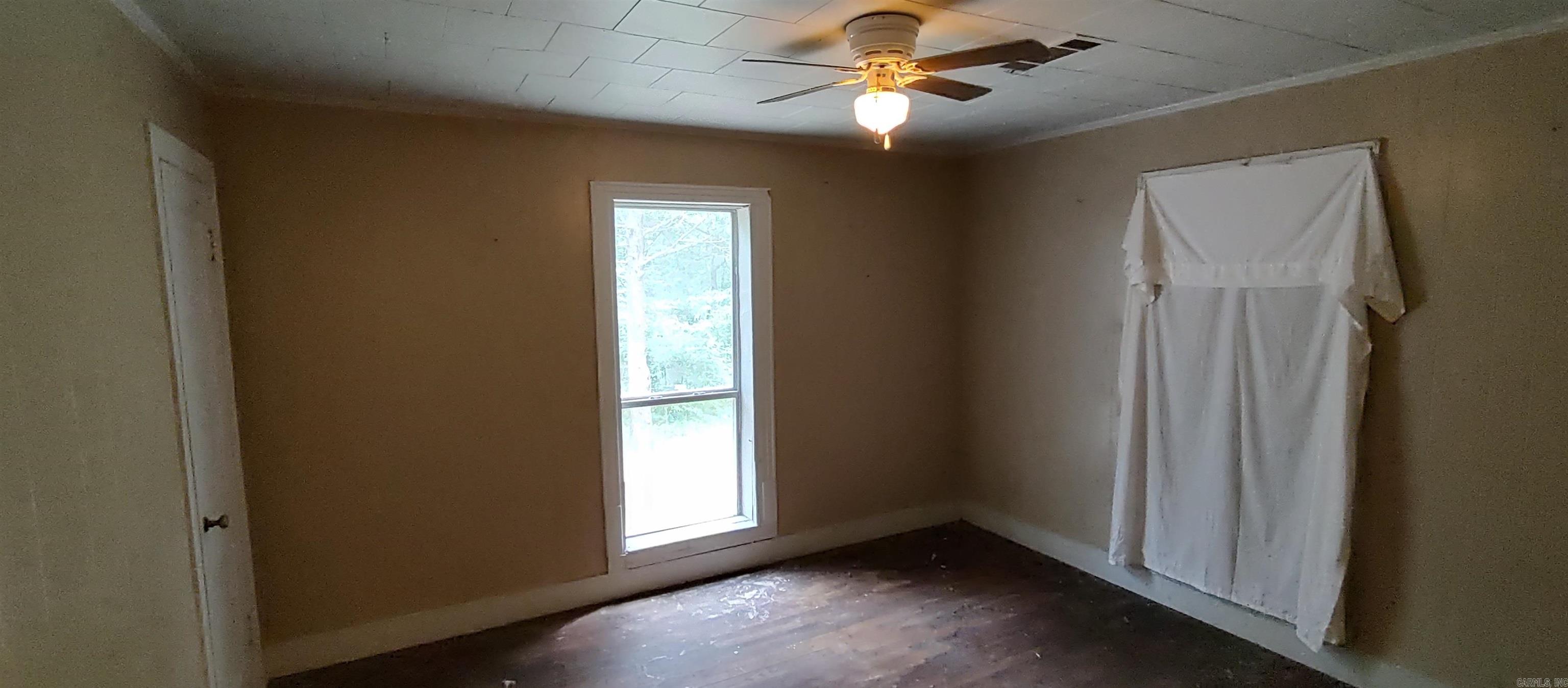 1069  Elm St.  Camden, AR