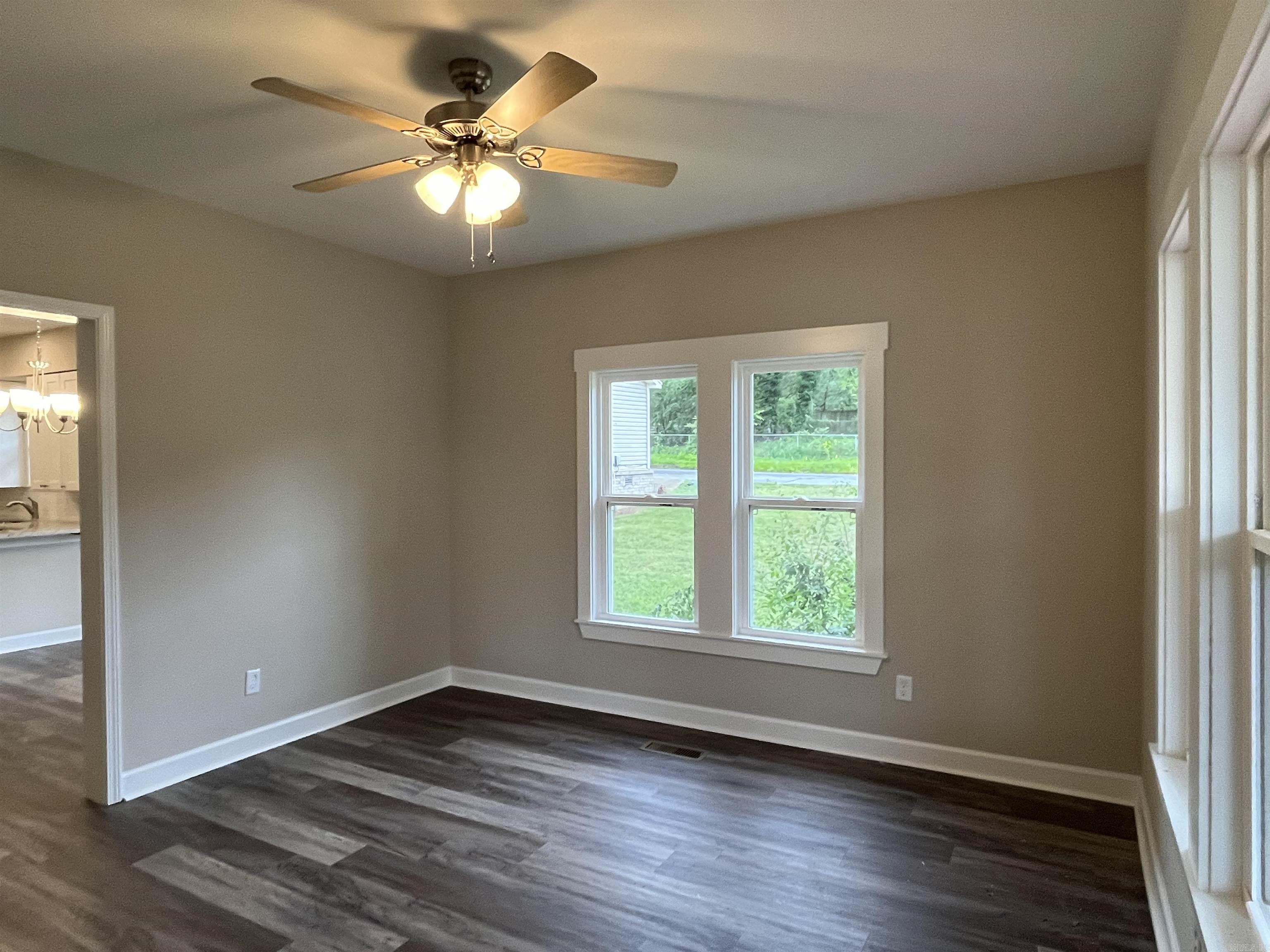 619  S Market  Benton, AR