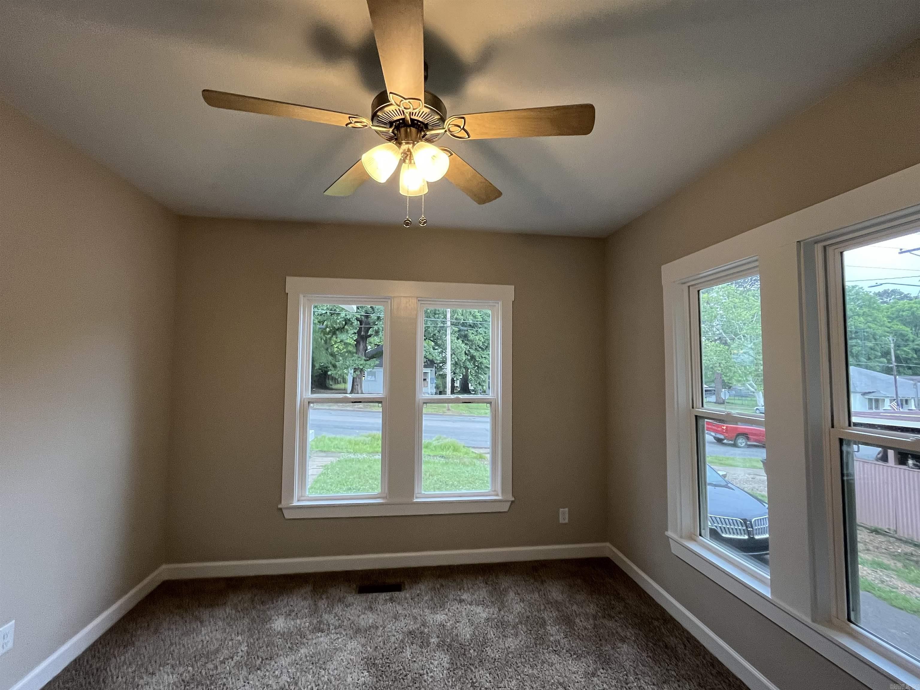 619  S Market  Benton, AR