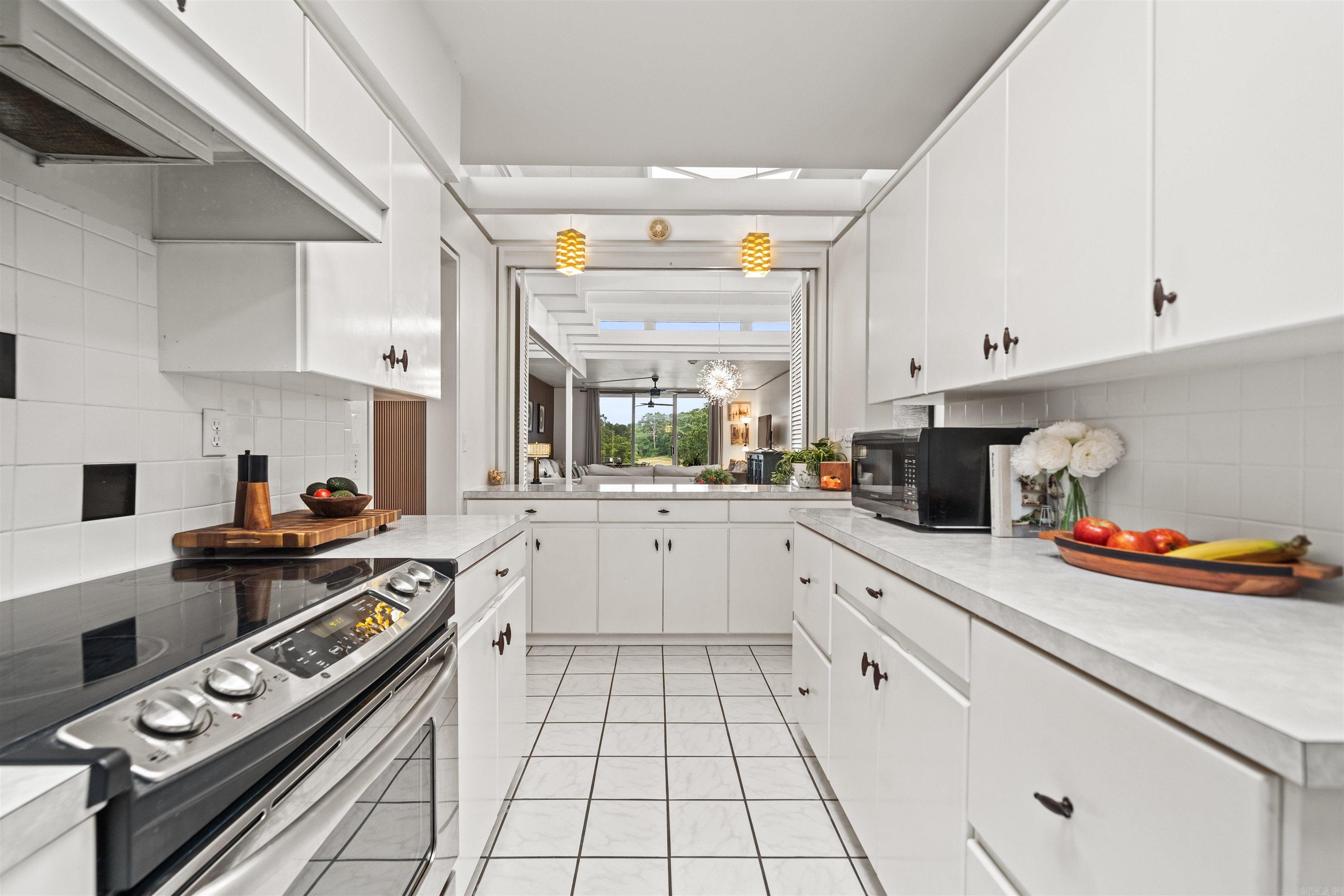 575  Belvedere  Hot Springs, AR