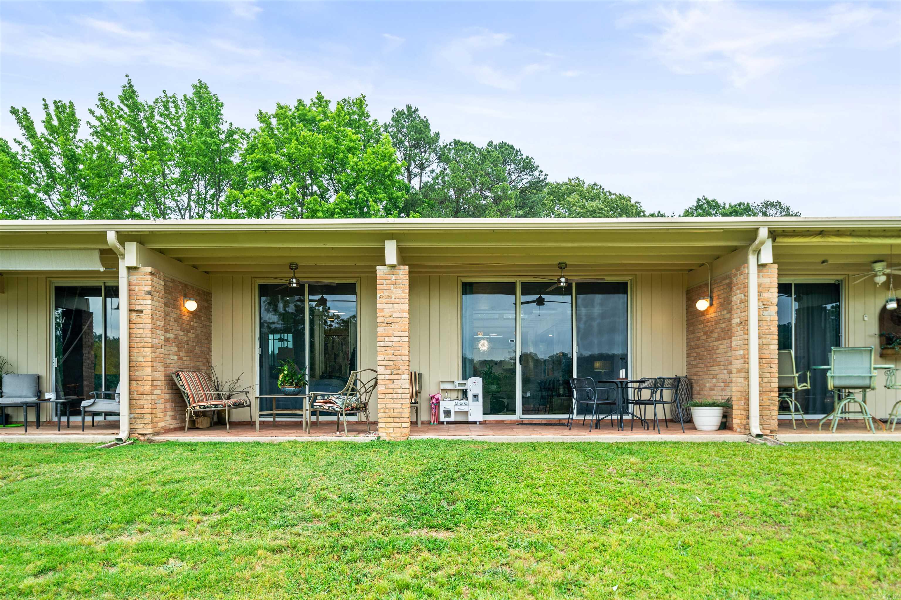 575  Belvedere  Hot Springs, AR