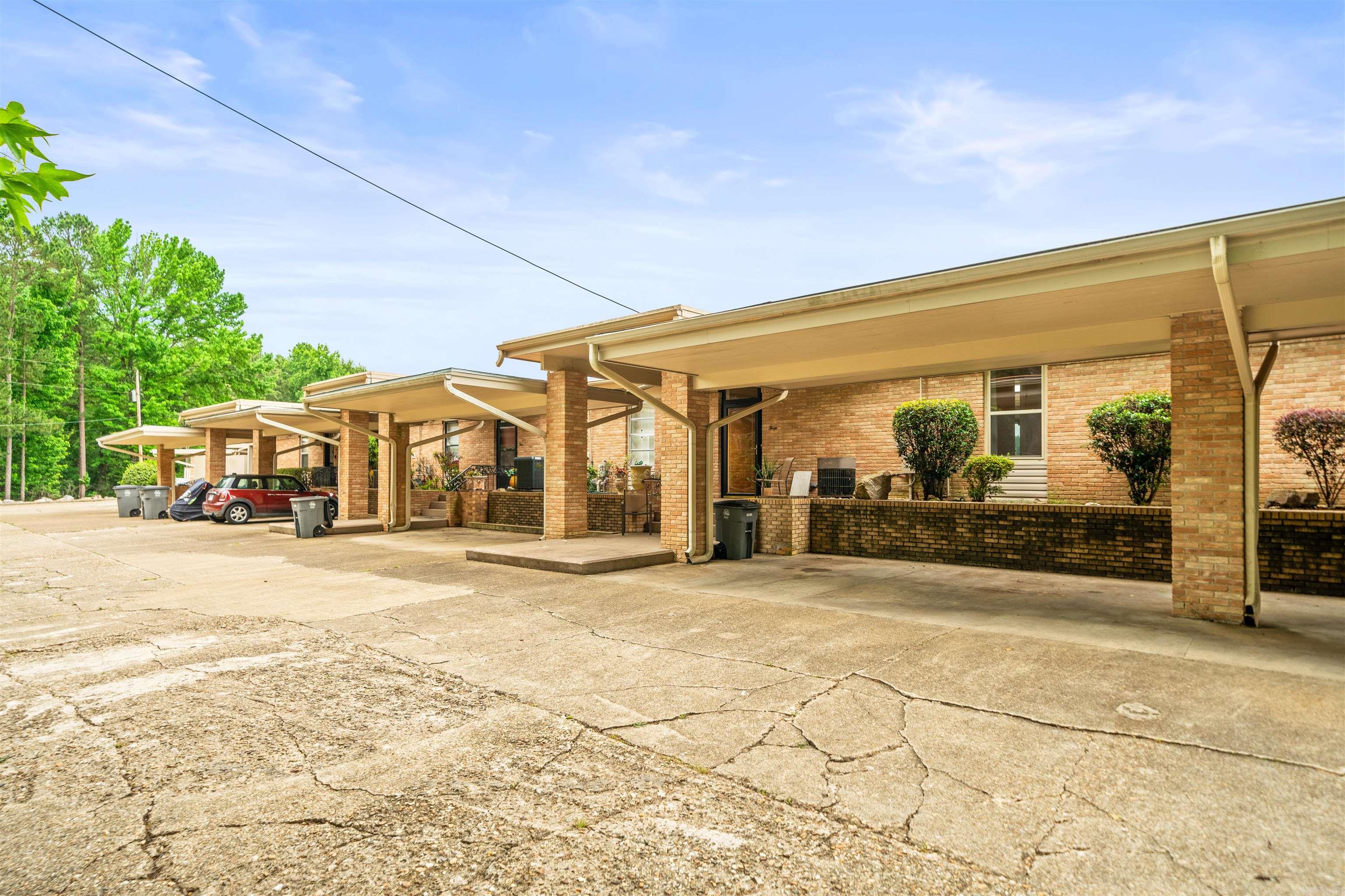 575  Belvedere  Hot Springs, AR