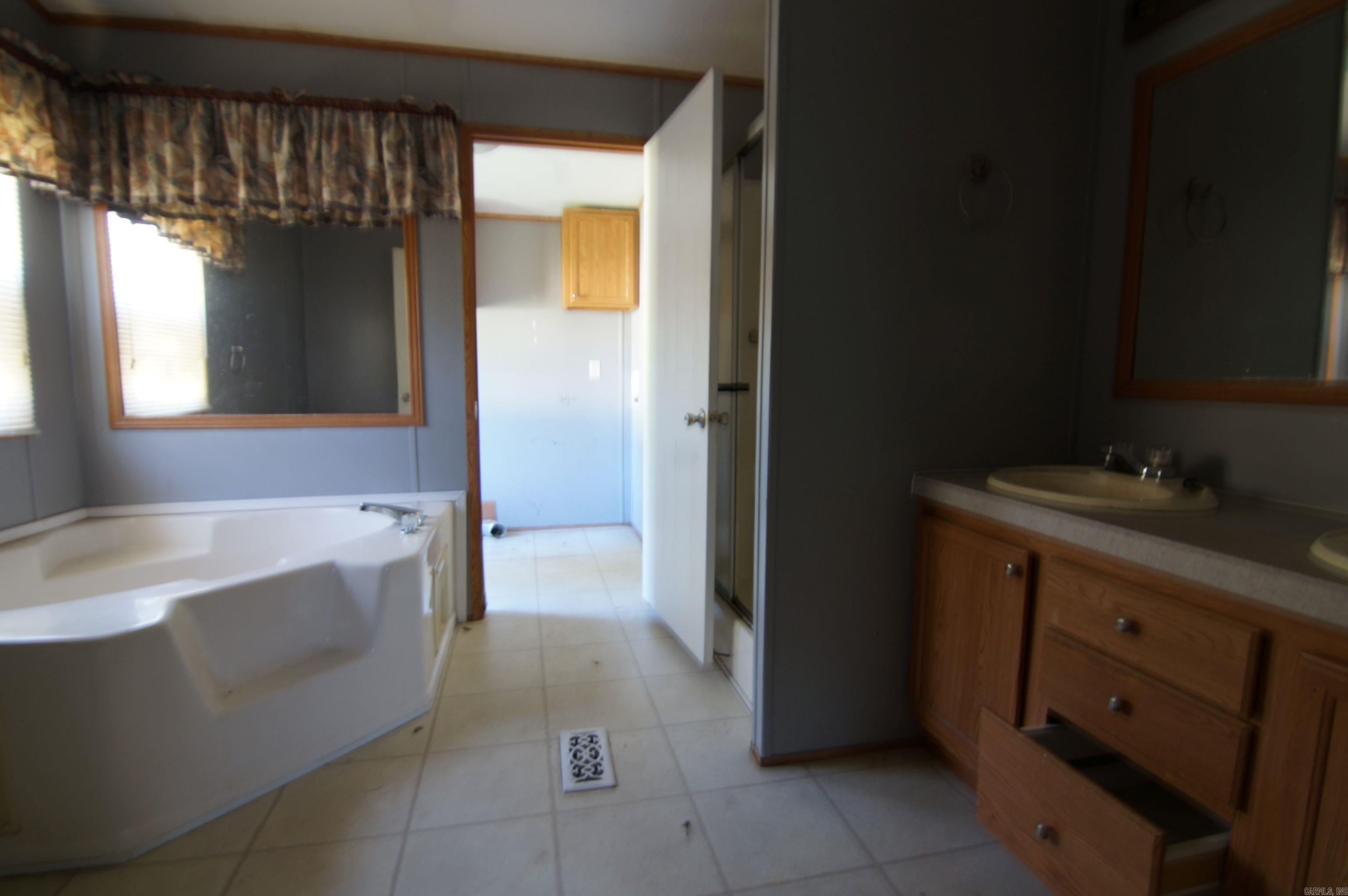 292  Garringer  Lonoke, AR