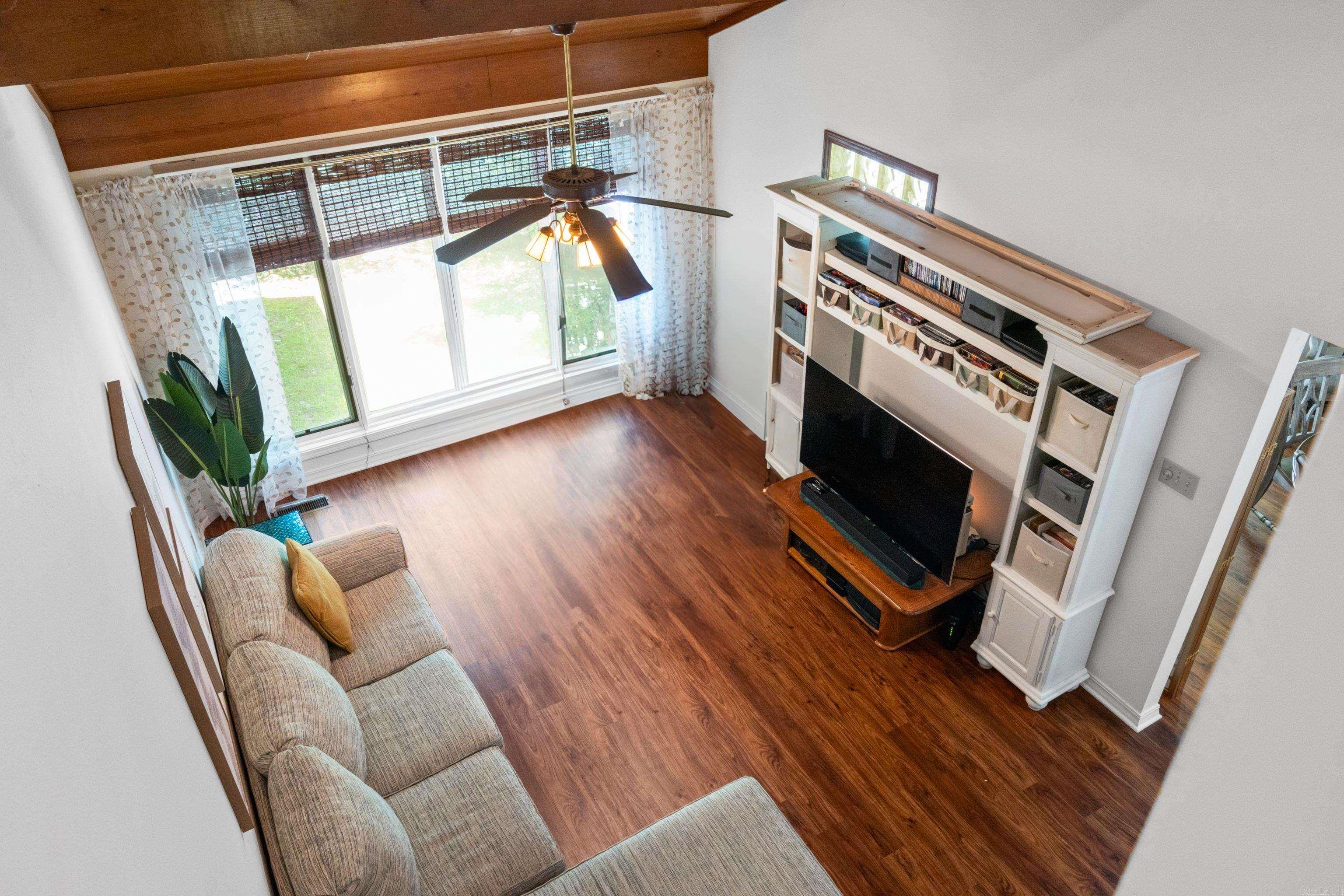 90  Silver Point Unit 4  Mount Ida, AR