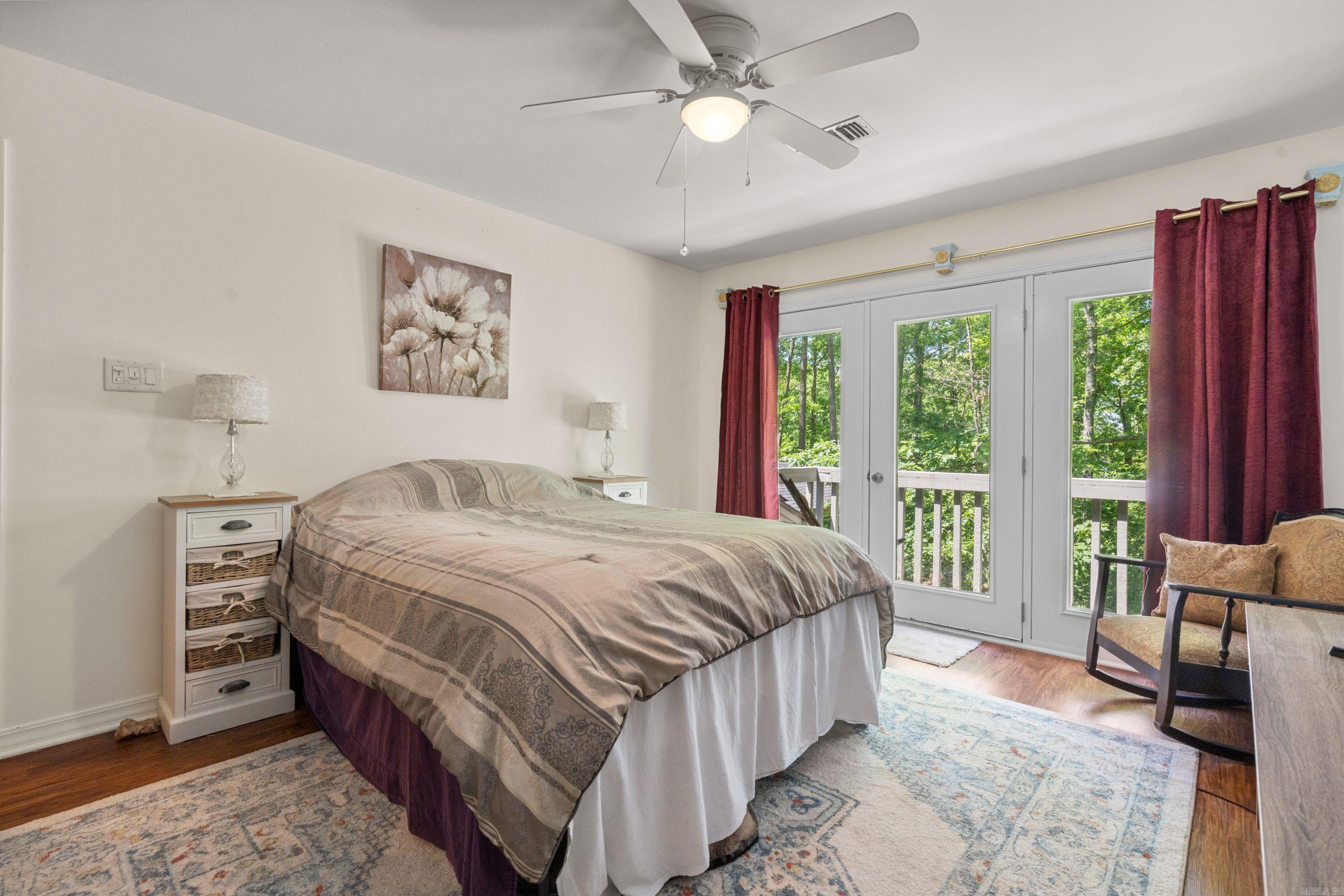 90 Silver Point Unit 4 Drive Mount Ida, AR 71957