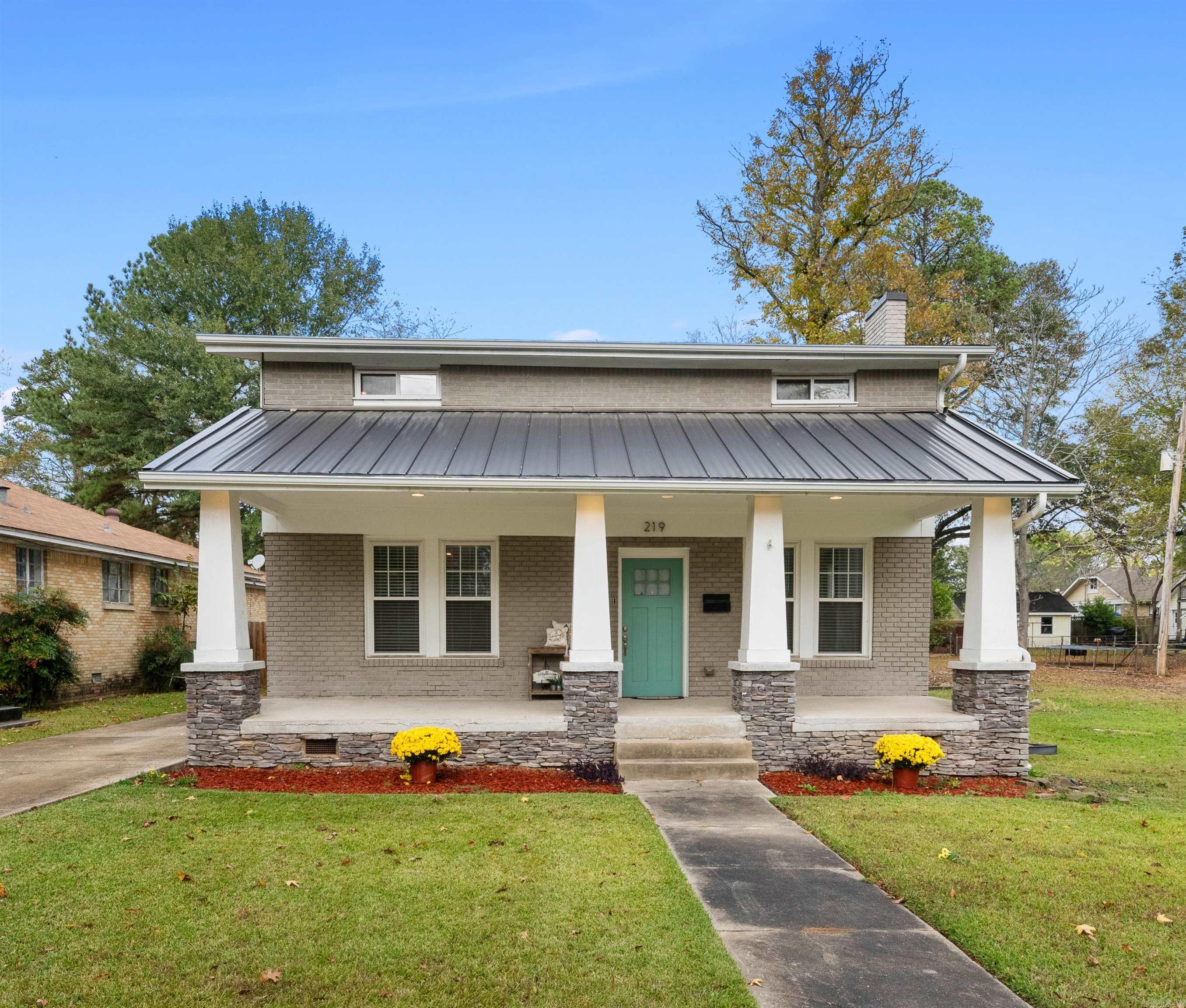 219 W D Ave.  North Little Rock, AR