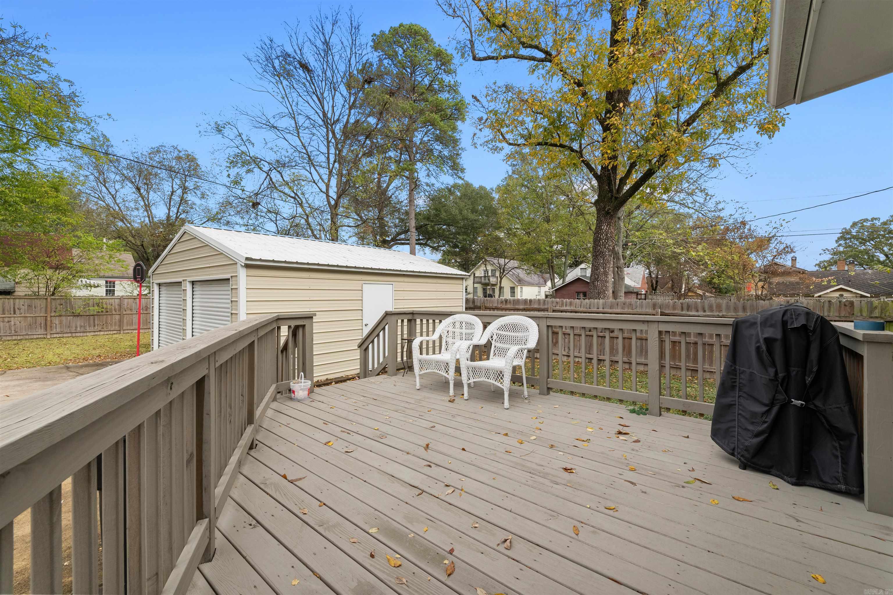 219 W D Ave.  North Little Rock, AR