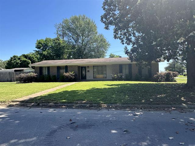 213 S ADCOCK  Dumas, AR
