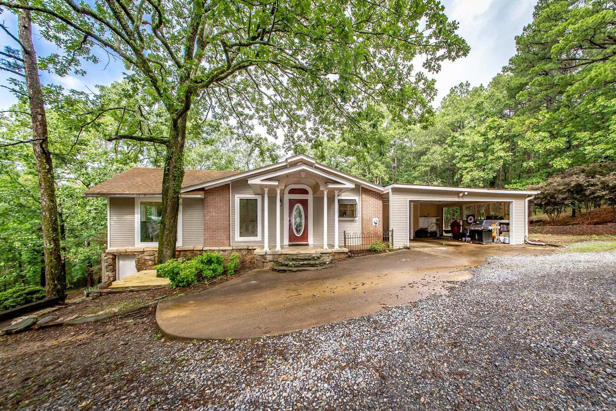 21221 Unicorn Ln  Roland, AR