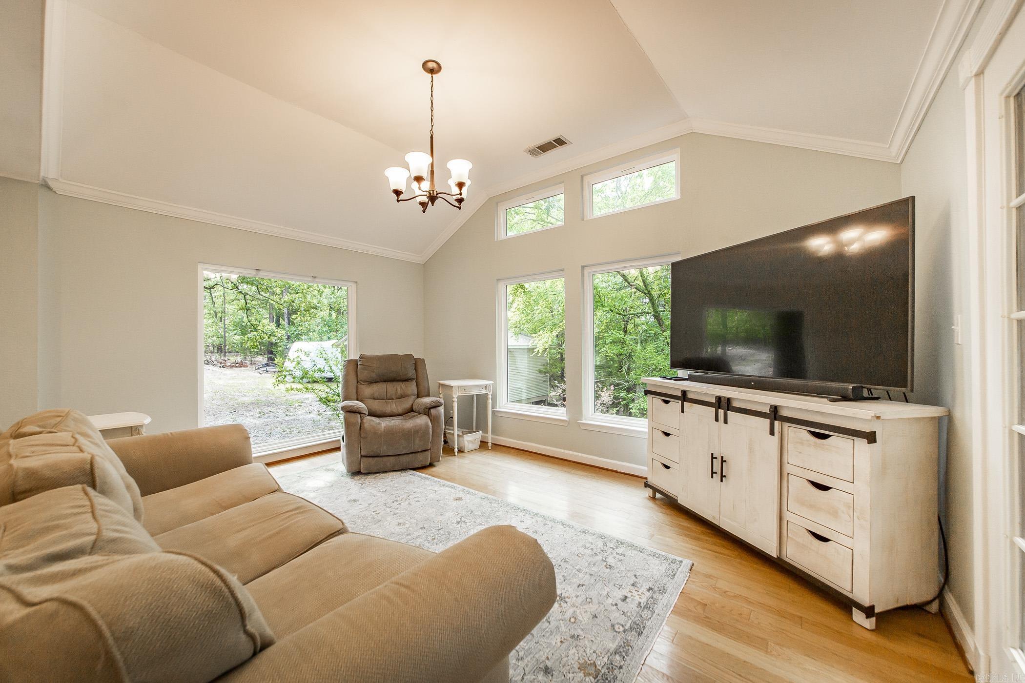 21221  Unicorn Ln  Roland, AR