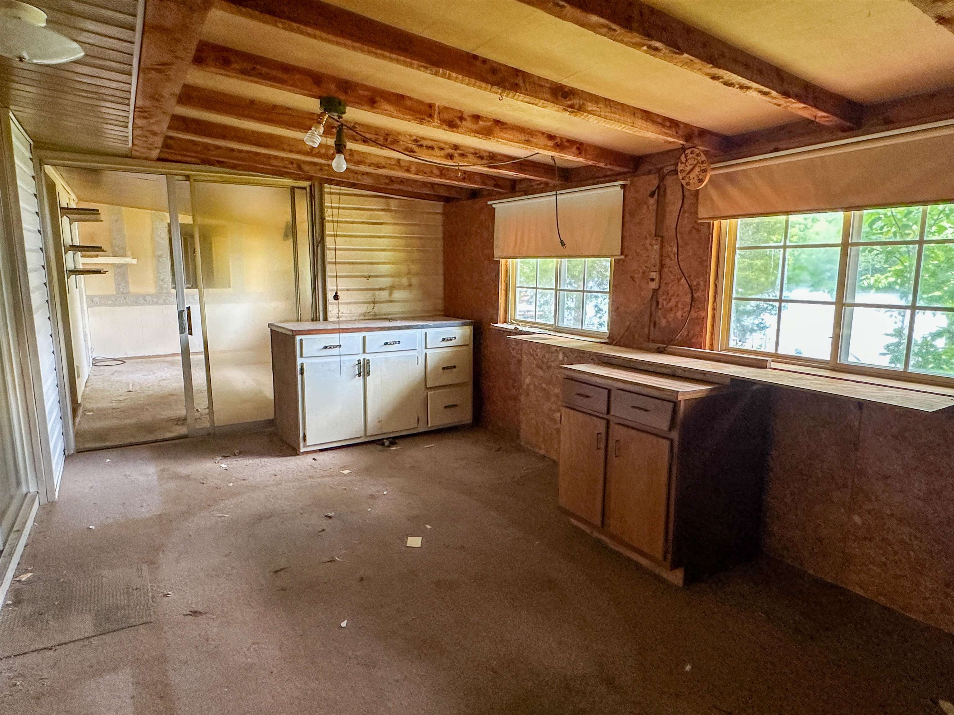 33 W Lakeshore  Cherokee Village, AR