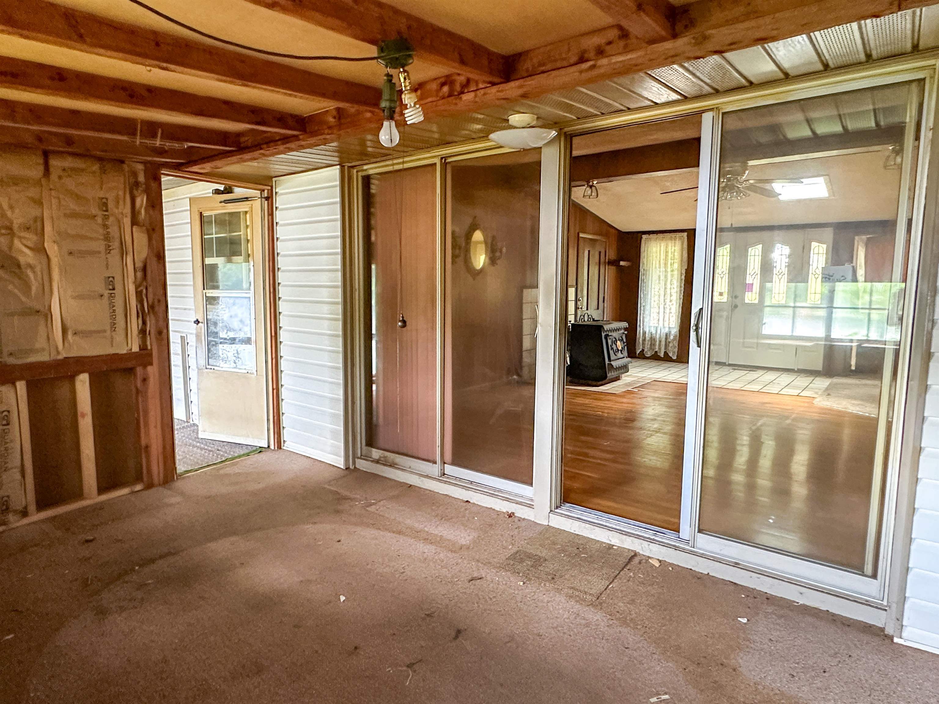 33 W Lakeshore  Cherokee Village, AR