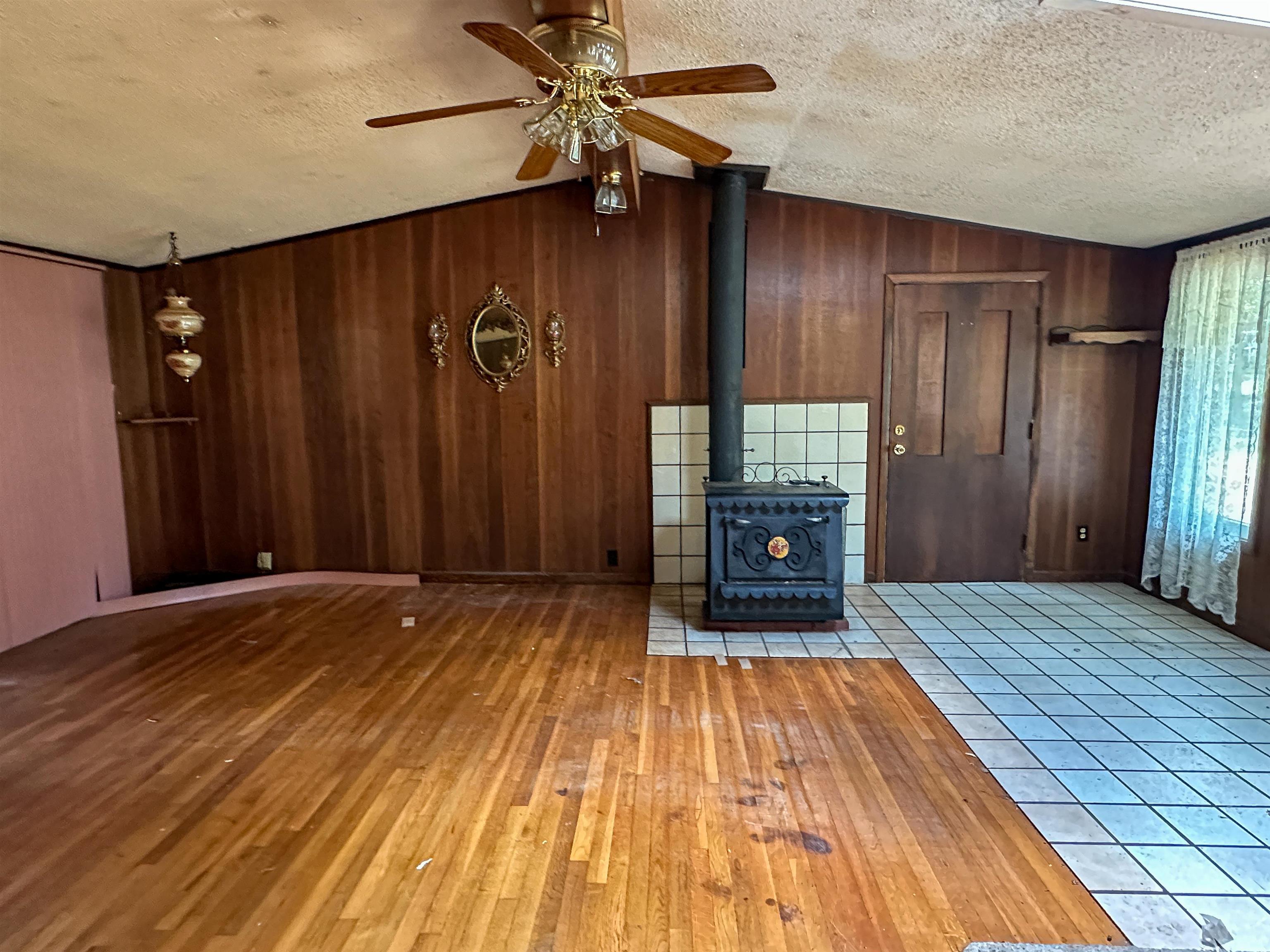 33 W Lakeshore  Cherokee Village, AR