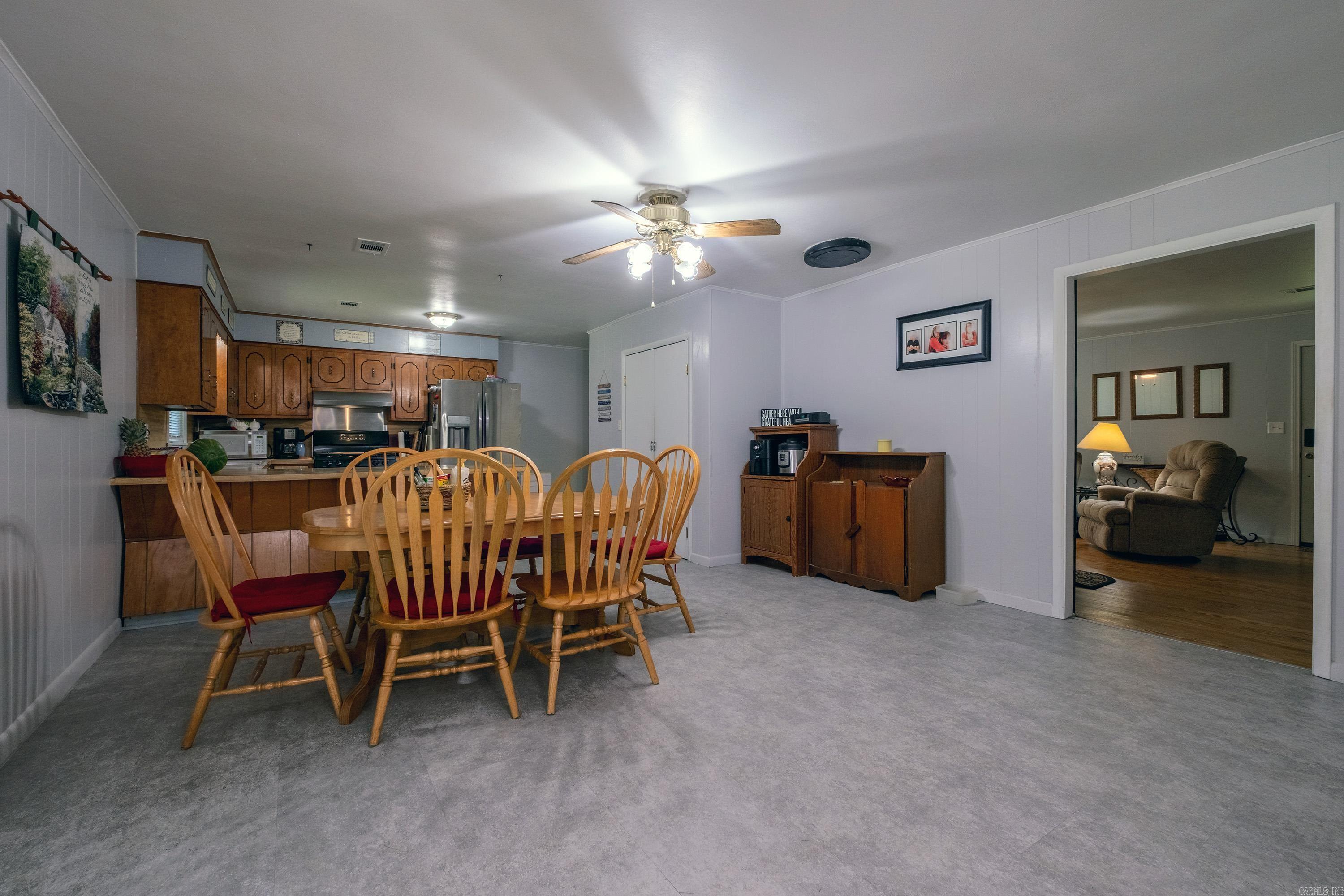 4025  Hensley Rd.  Hensley, AR