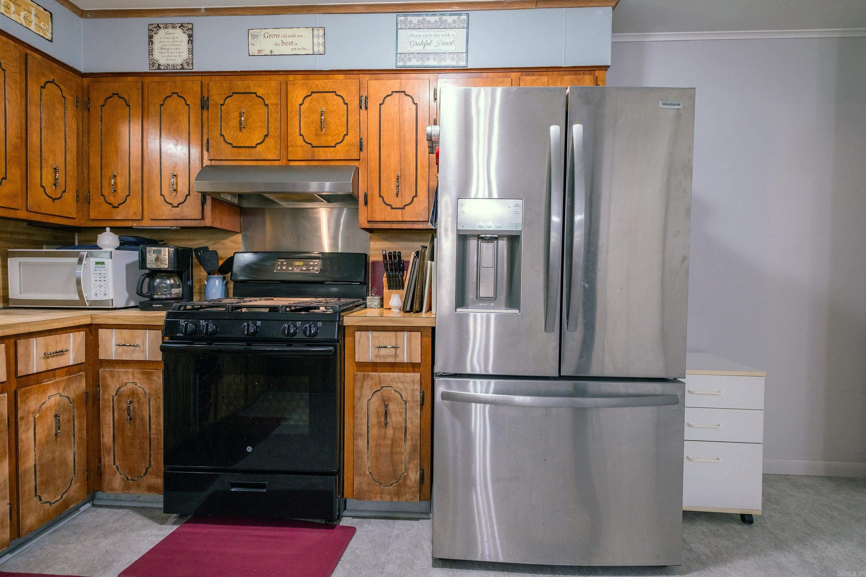 4025  Hensley Rd.  Hensley, AR