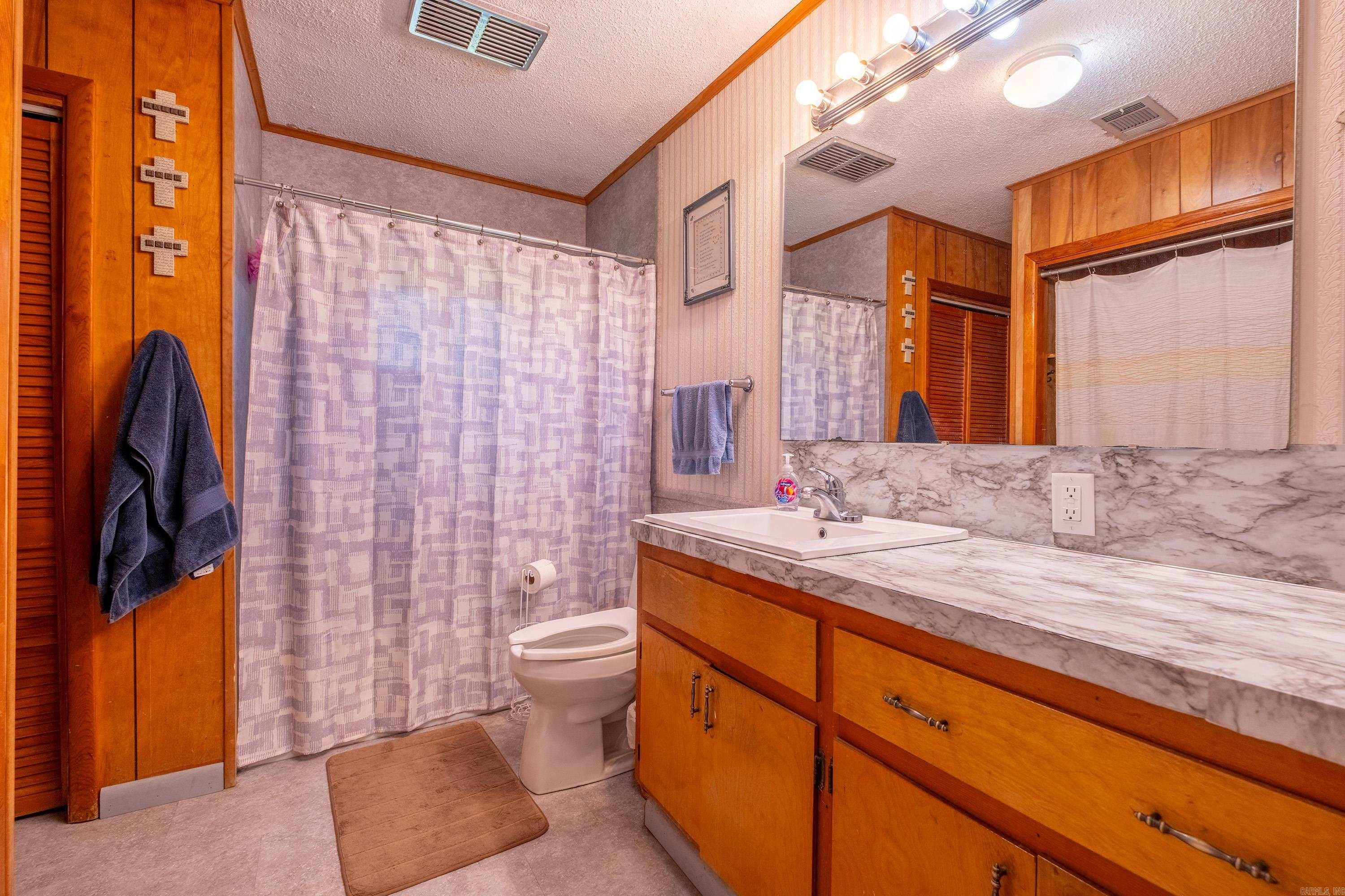 4025  Hensley Rd.  Hensley, AR