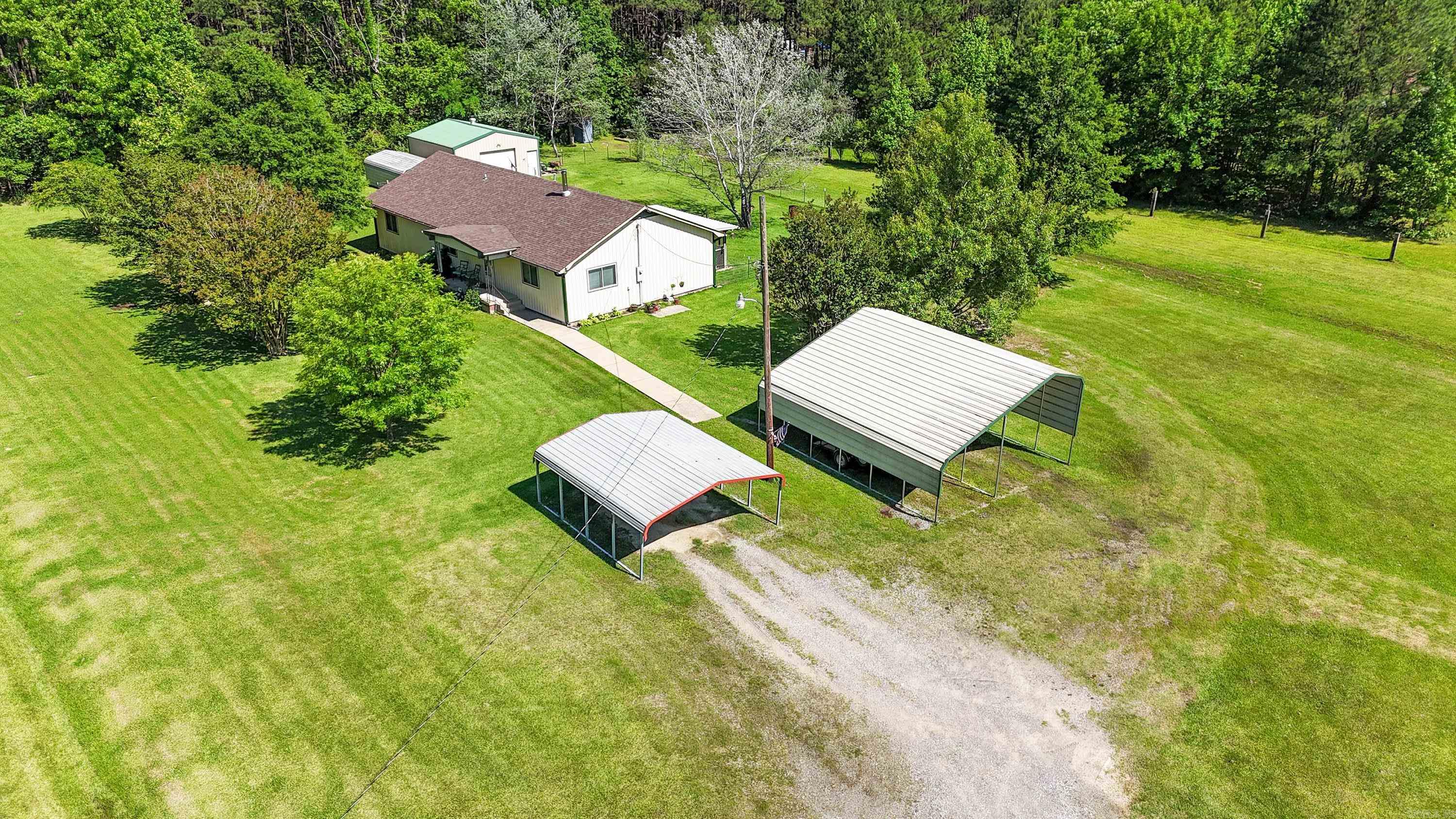 4025  Hensley Rd.  Hensley, AR