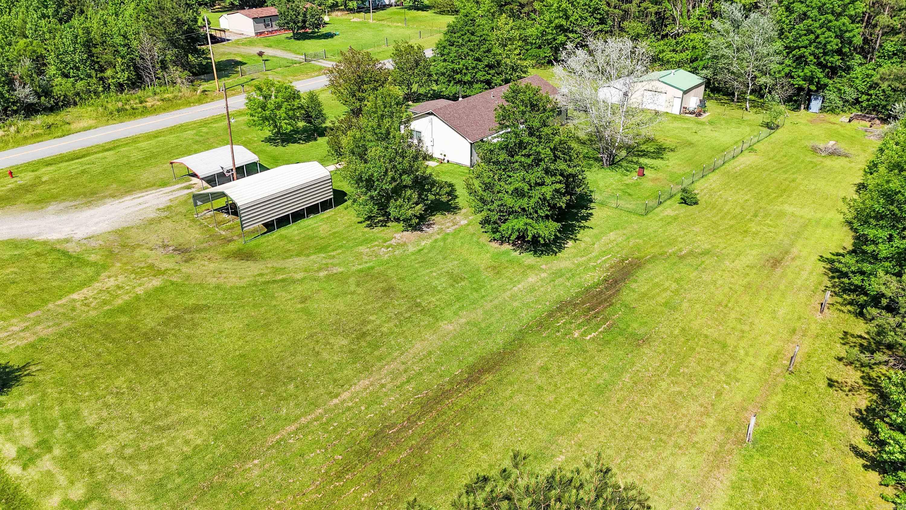 4025  Hensley Rd.  Hensley, AR