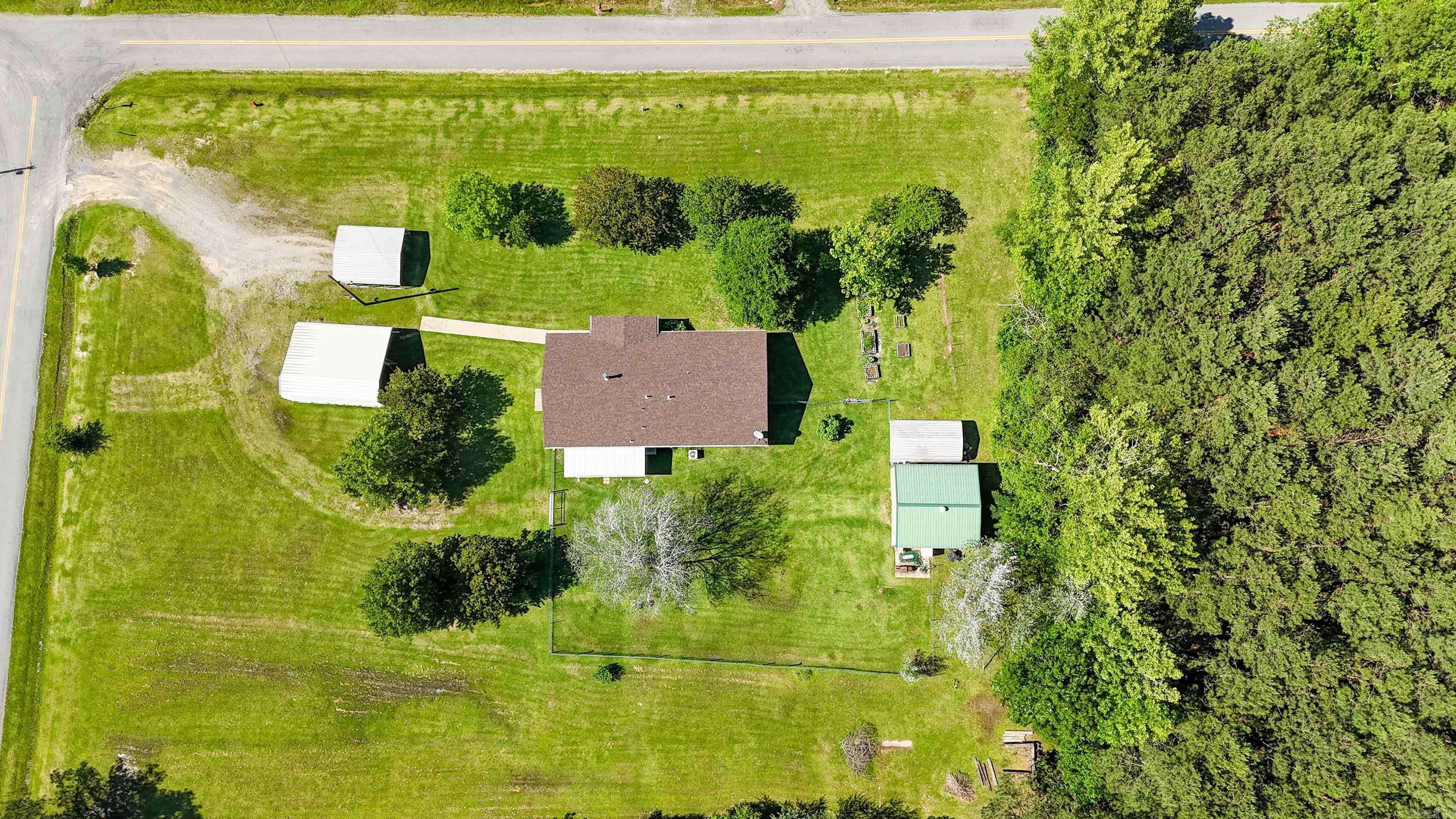 4025  Hensley Rd.  Hensley, AR