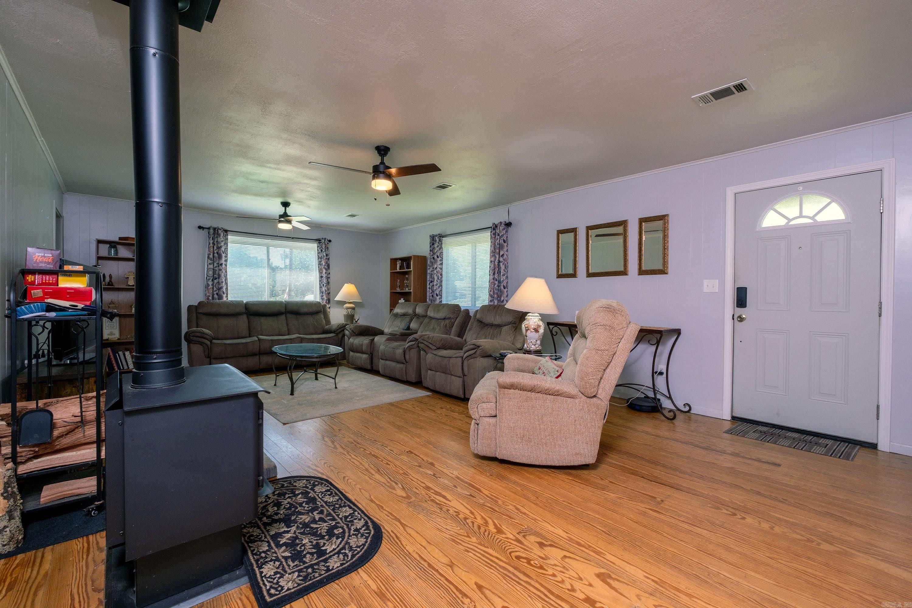 4025  Hensley Rd.  Hensley, AR
