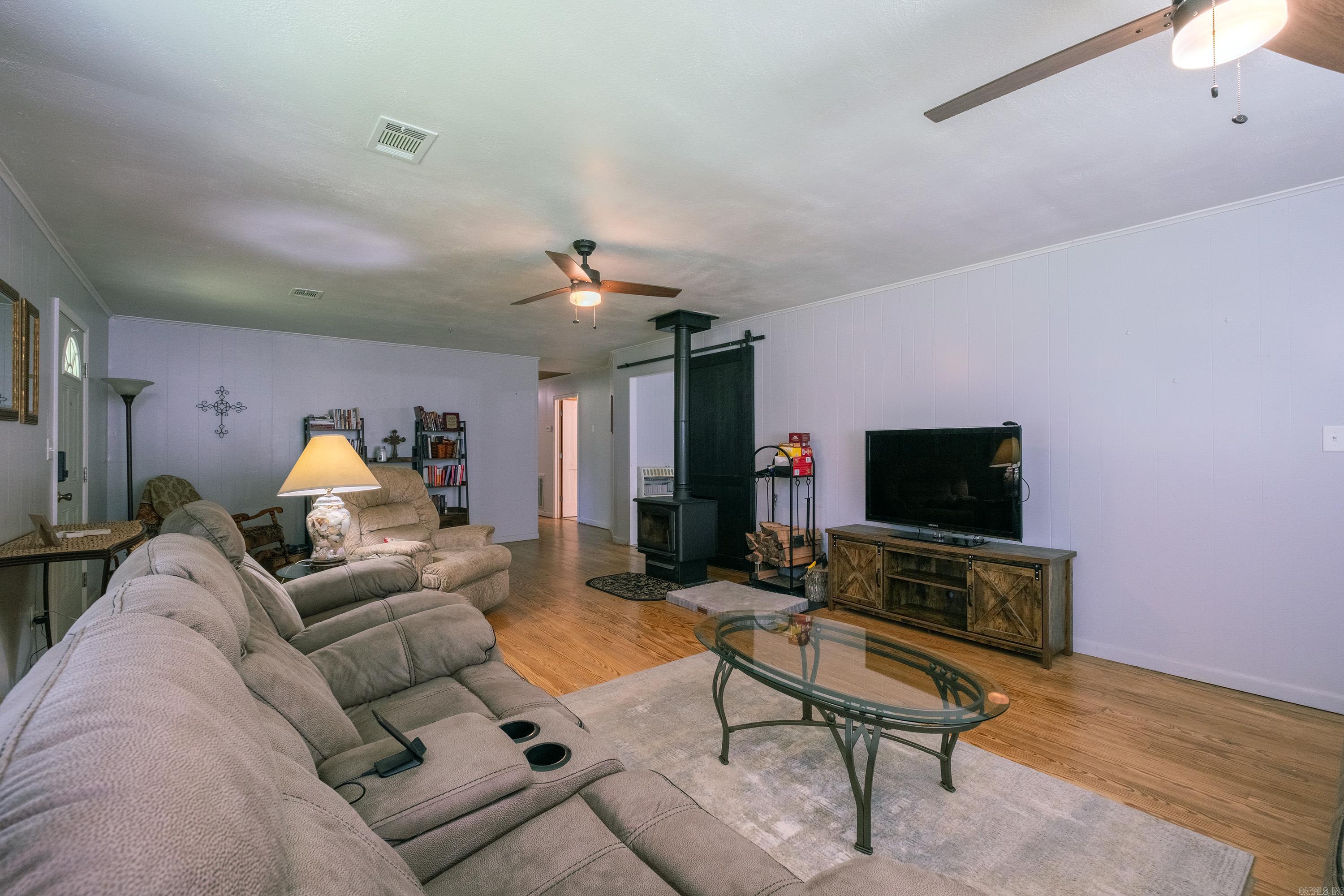 4025  Hensley Rd.  Hensley, AR