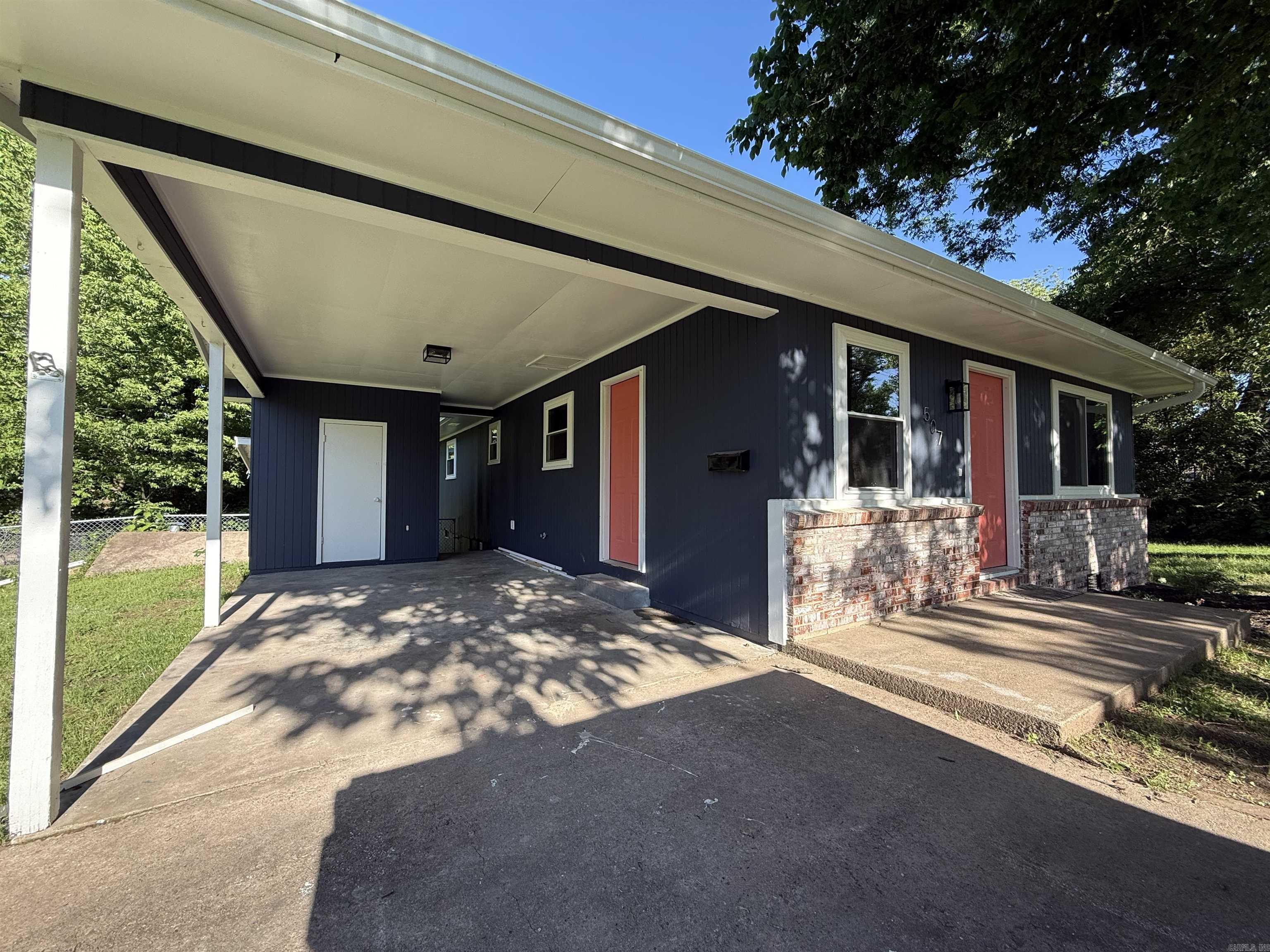 507  Case  Heber Springs, AR
