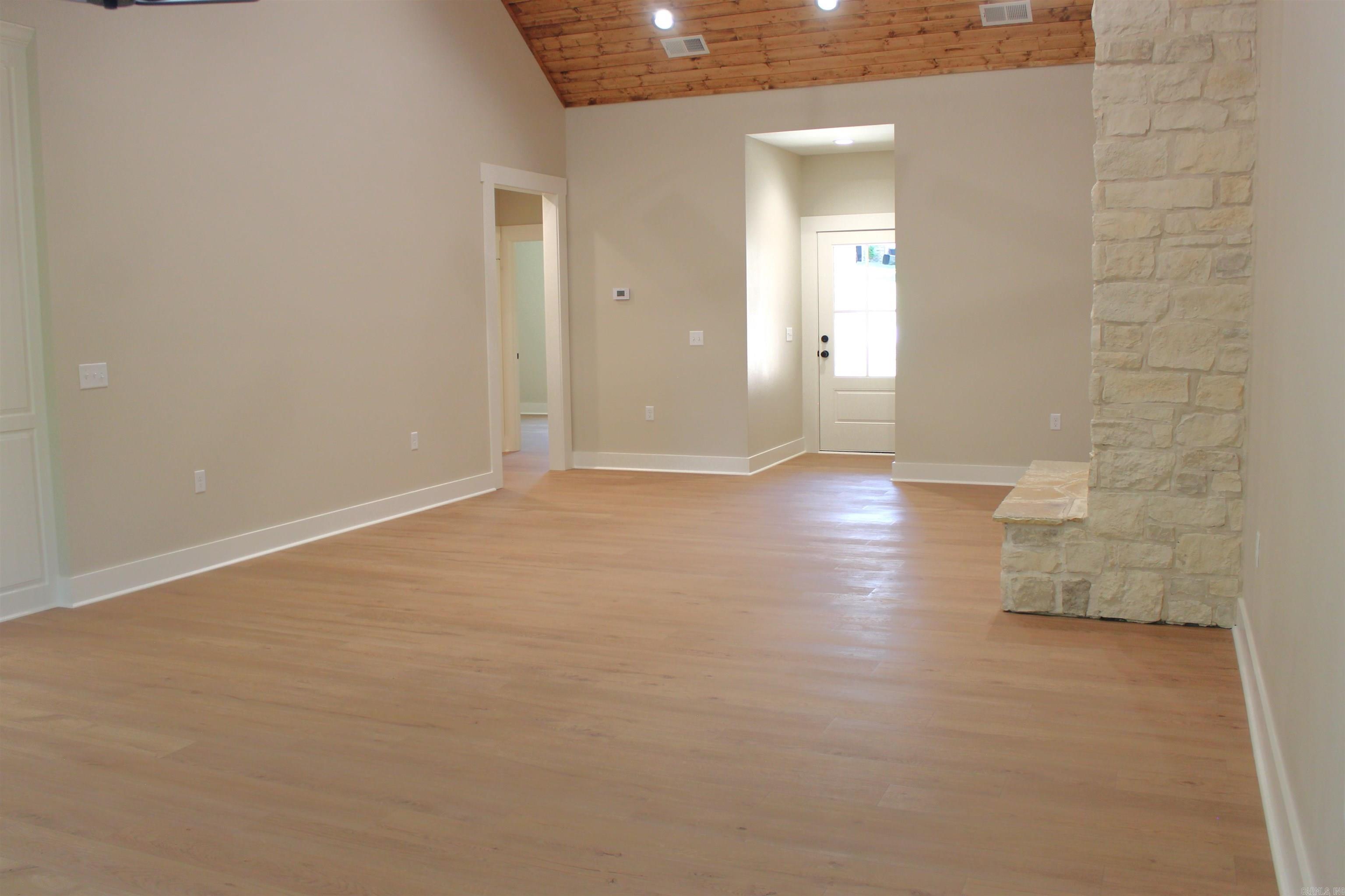 1401  Roes Ridge  Heber Springs, AR