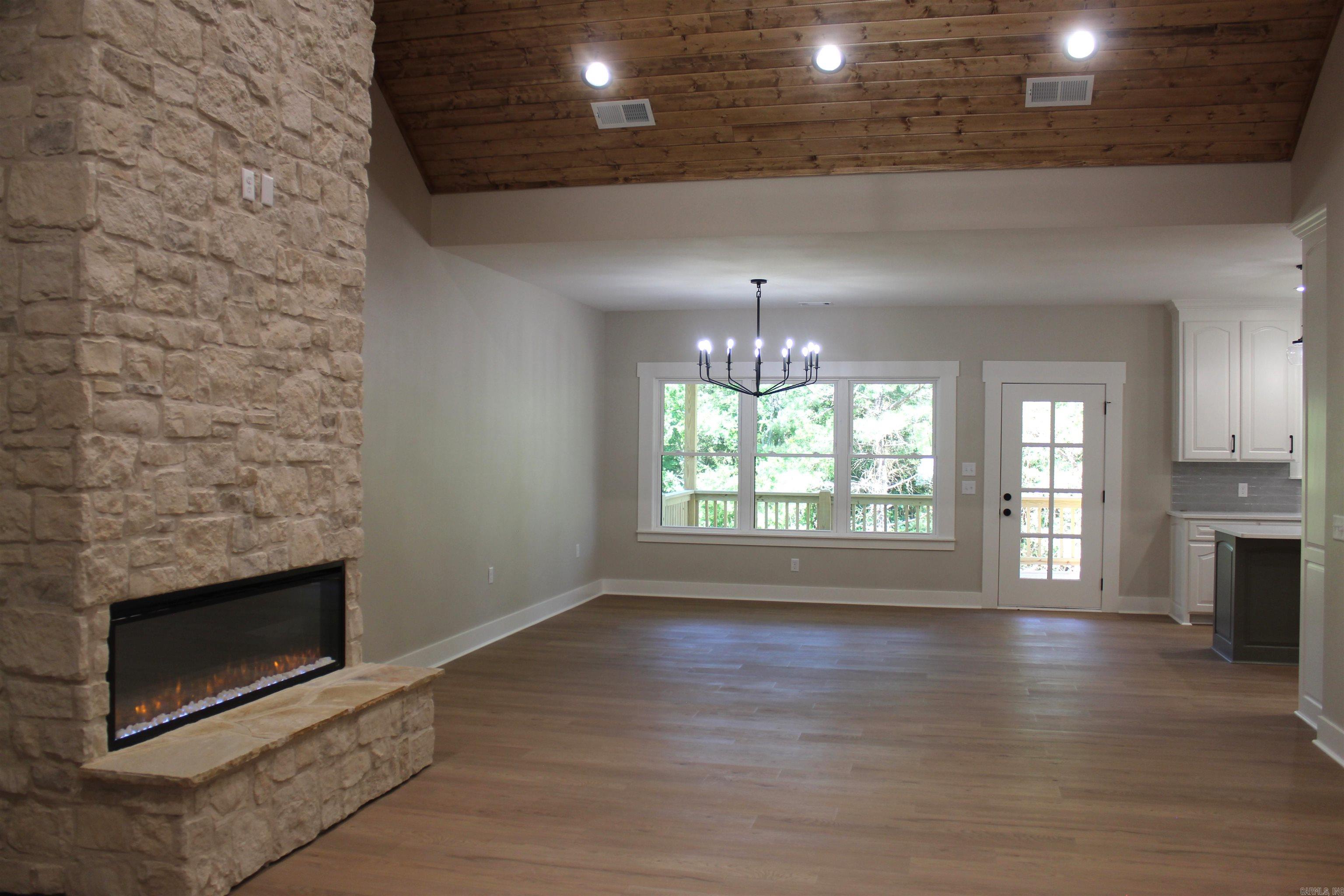1401  Roes Ridge  Heber Springs, AR