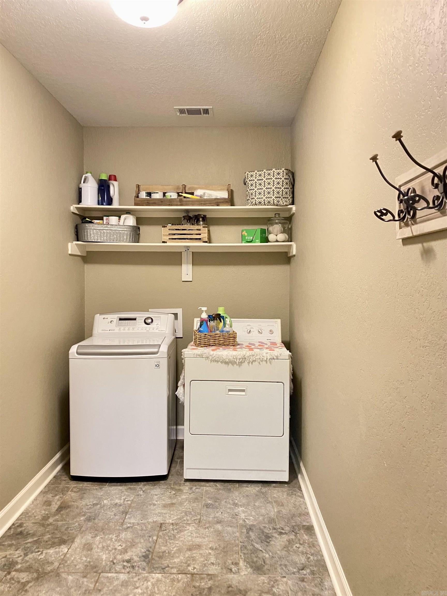 3008  Lilly  Benton, AR