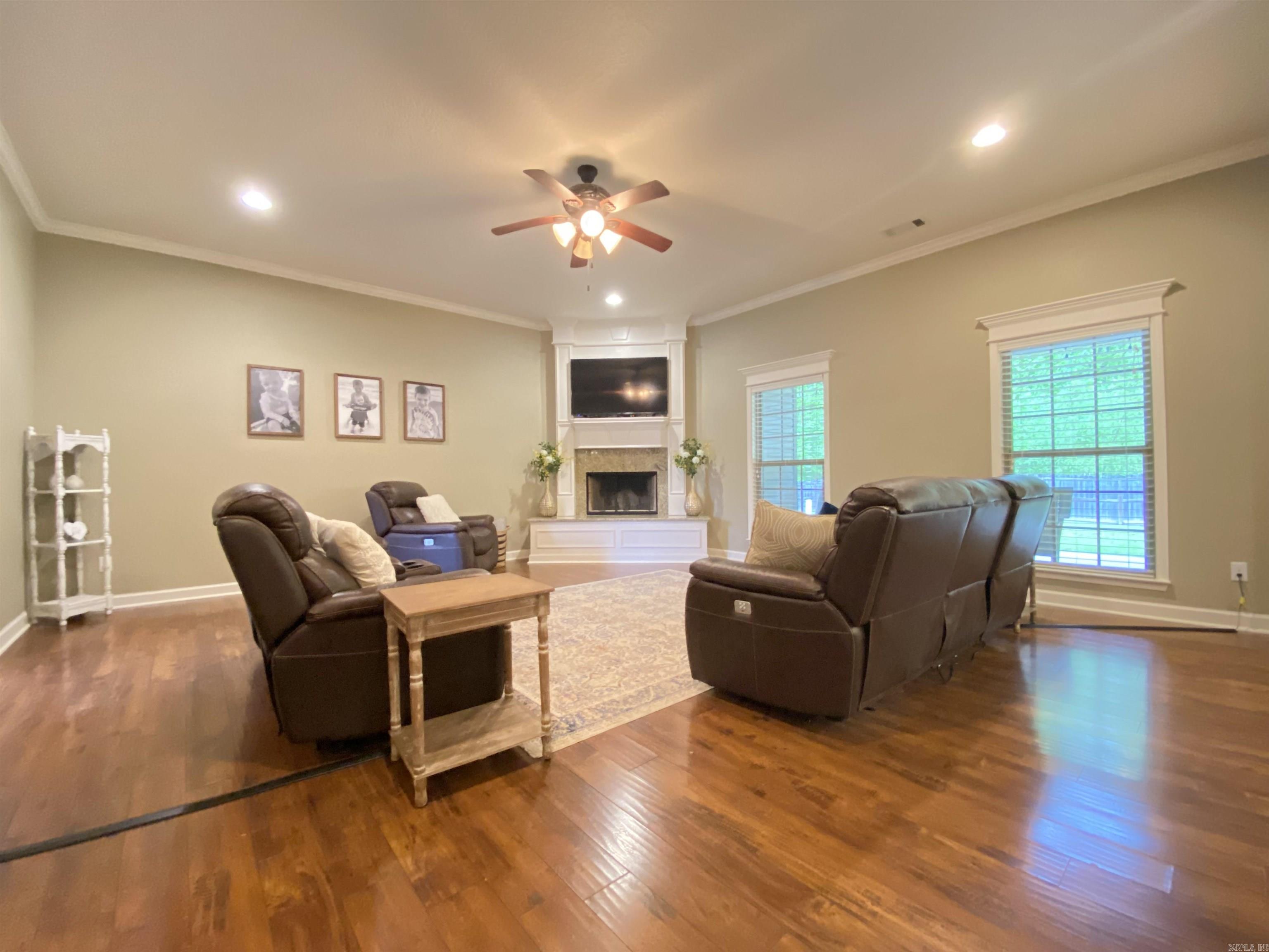 3008  Lilly  Benton, AR