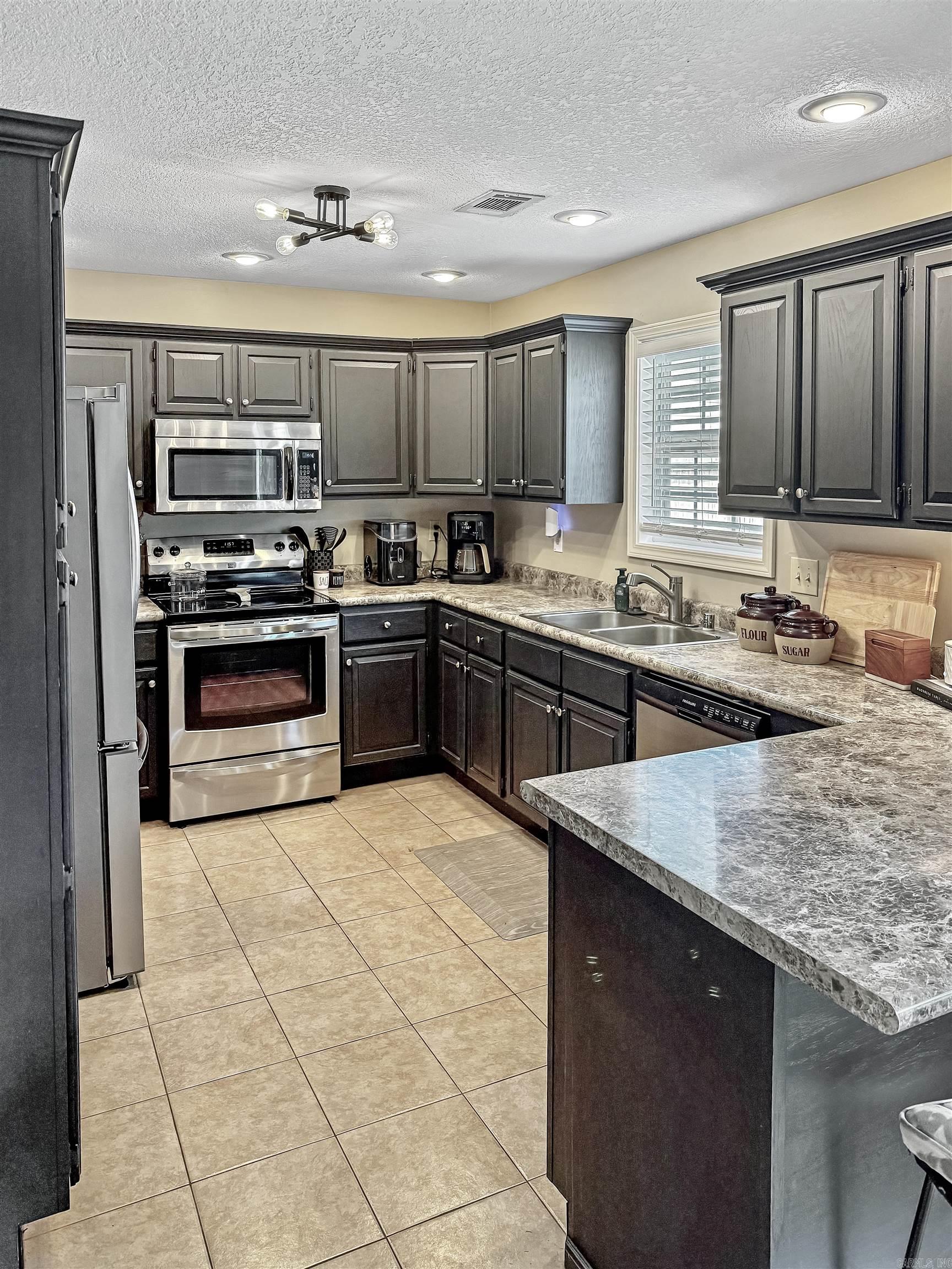 5507  Cordova Ln  Jonesboro, AR