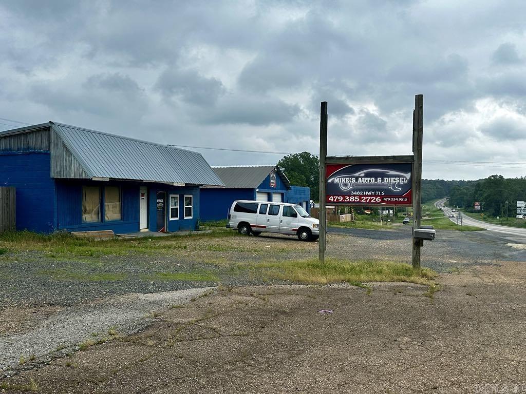 3474  Hwy 71 S  Mena, AR