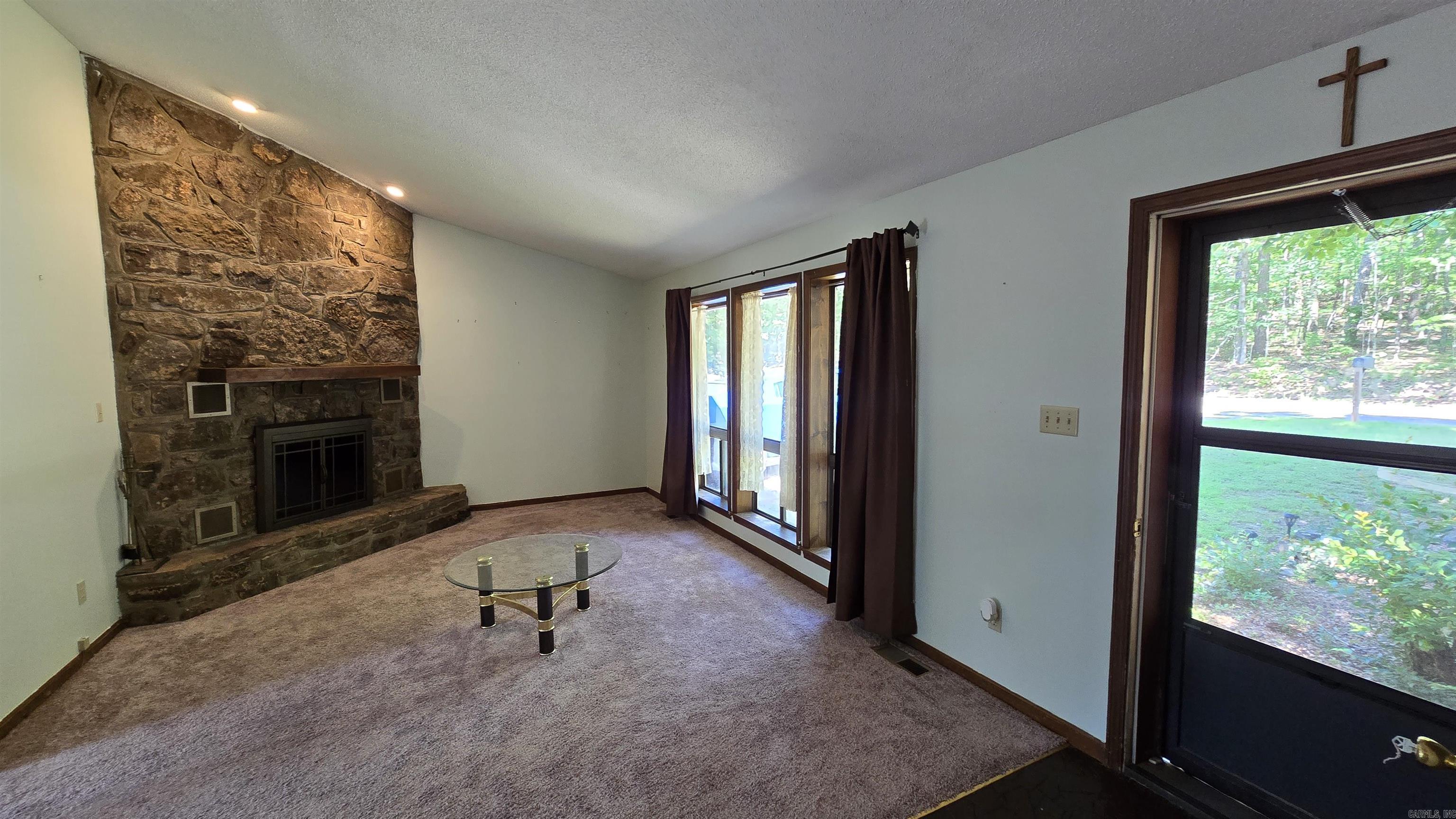 219  Dunlop  Fairfield Bay, AR