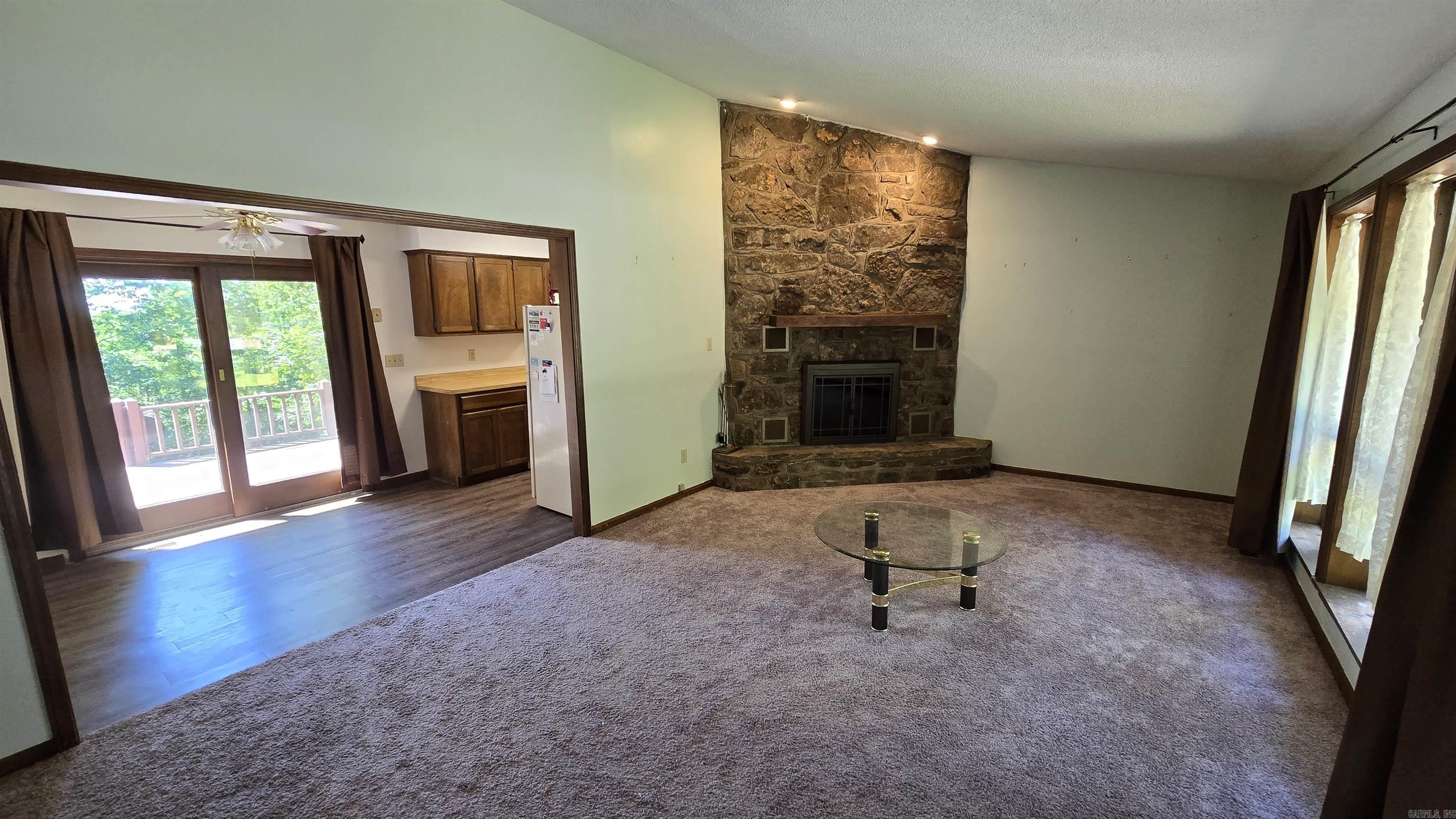 219  Dunlop  Fairfield Bay, AR