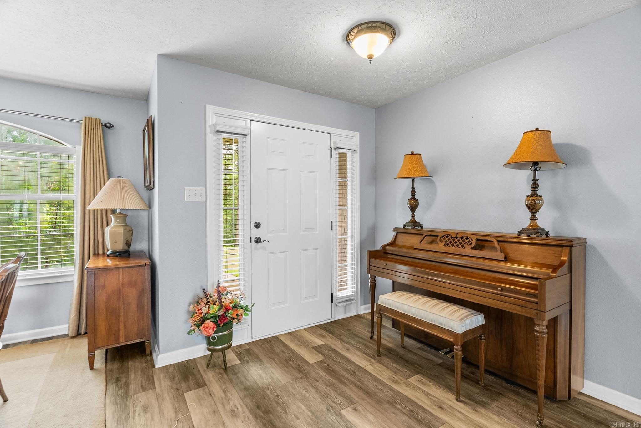 40  Pine Mountain Dr  Conway, AR