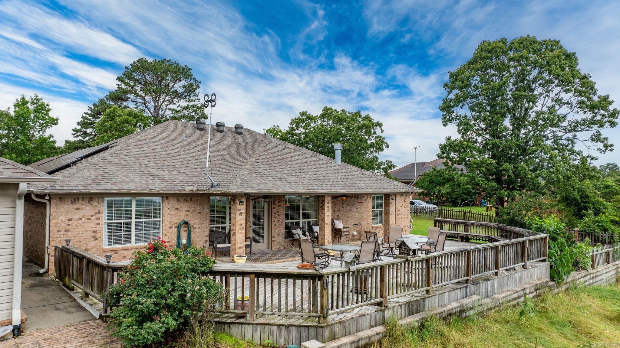 40  Pine Mountain Dr  Conway, AR